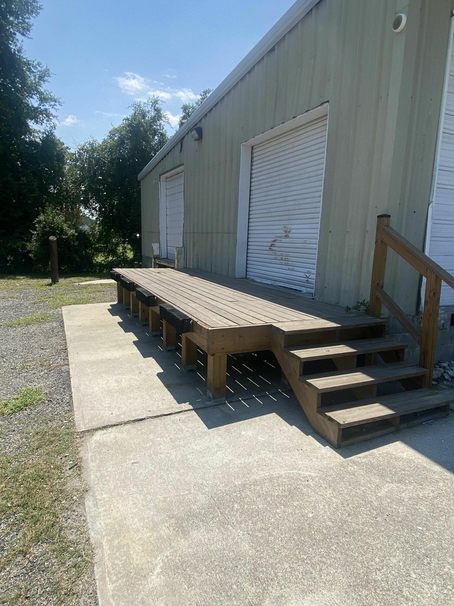 2220 Highway 643 Property Photo 2