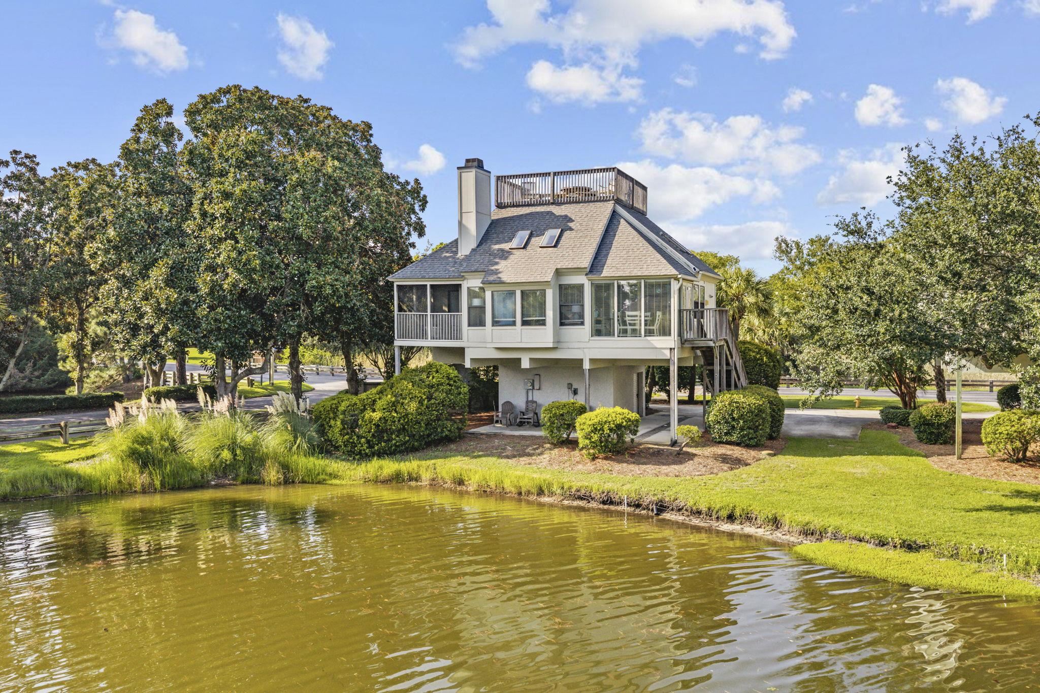312 Retreat Beach Circle Property Photo 1