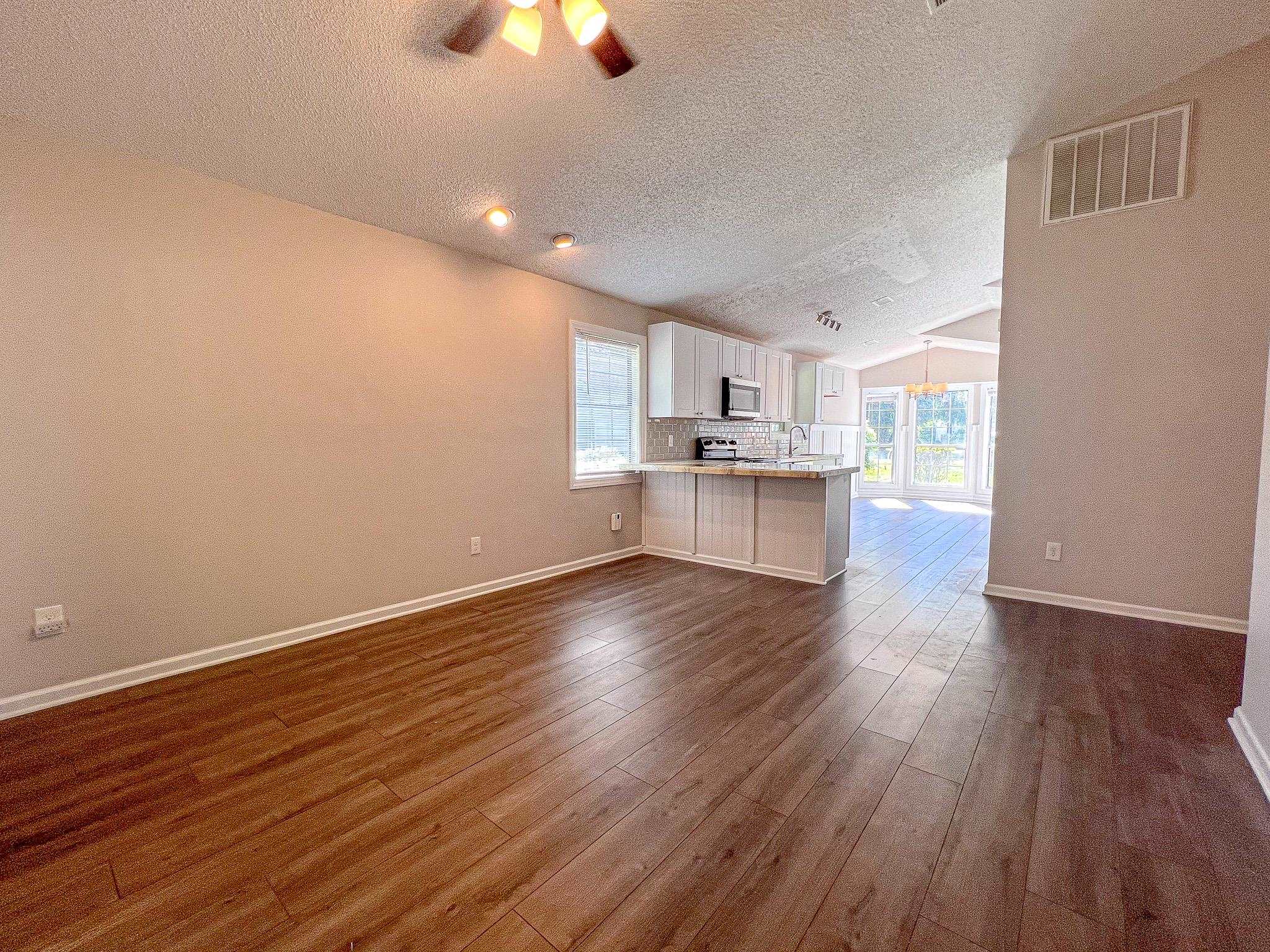 1503 St. George Ln. Property Photo 14