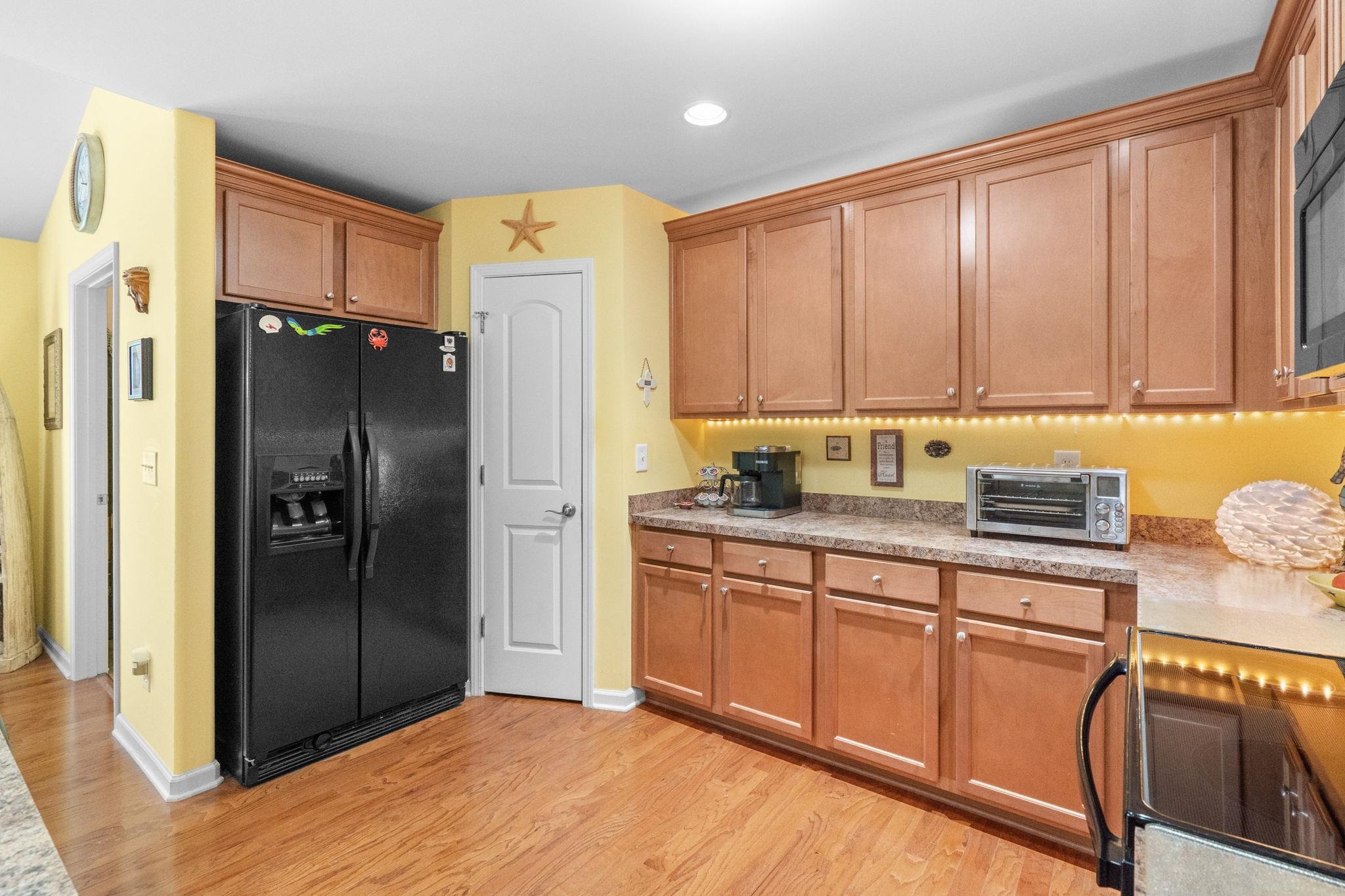 1649 Hack Ct. Property Photo 18