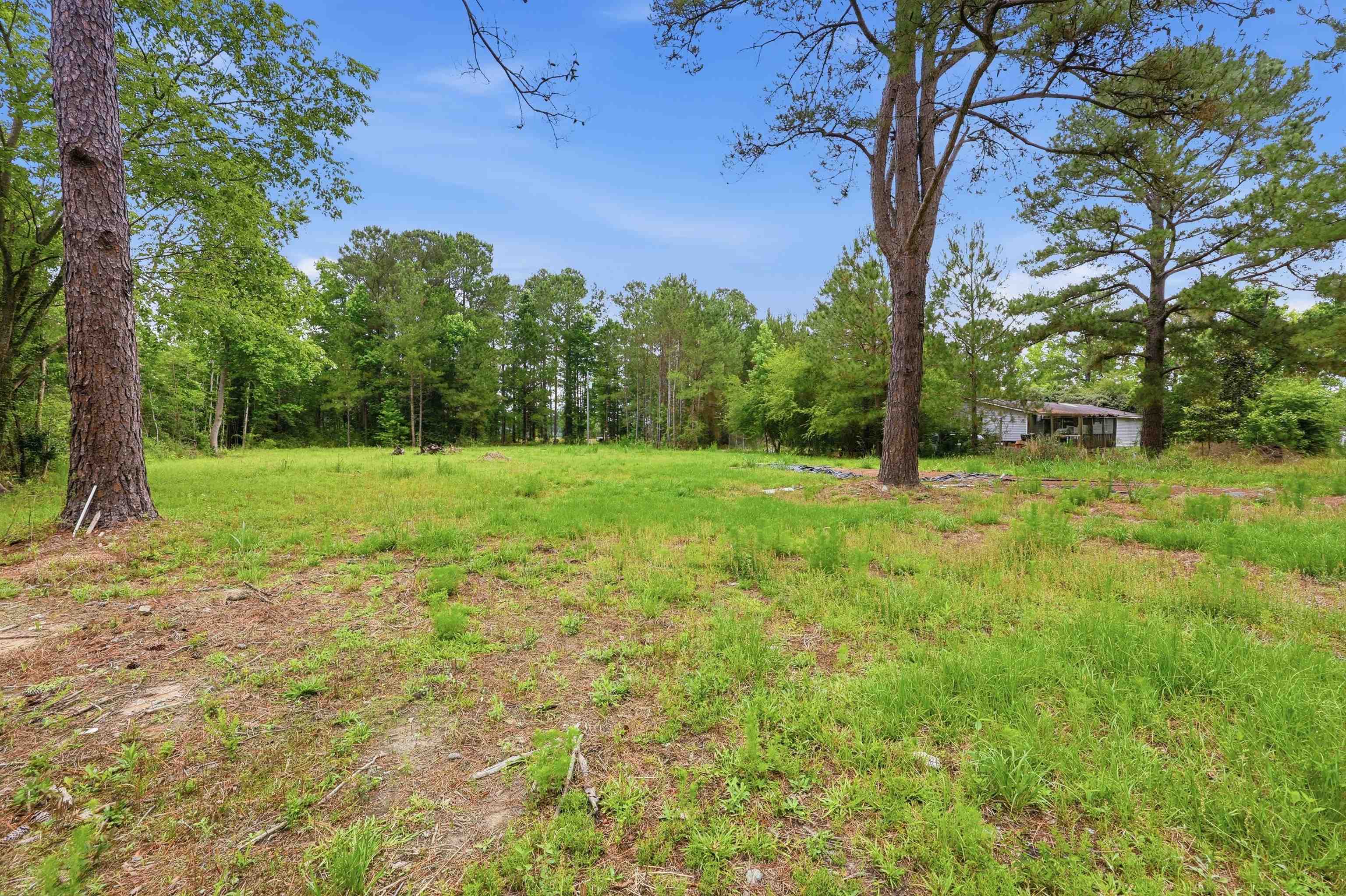 125 Old Groves Ln. Property Photo 1