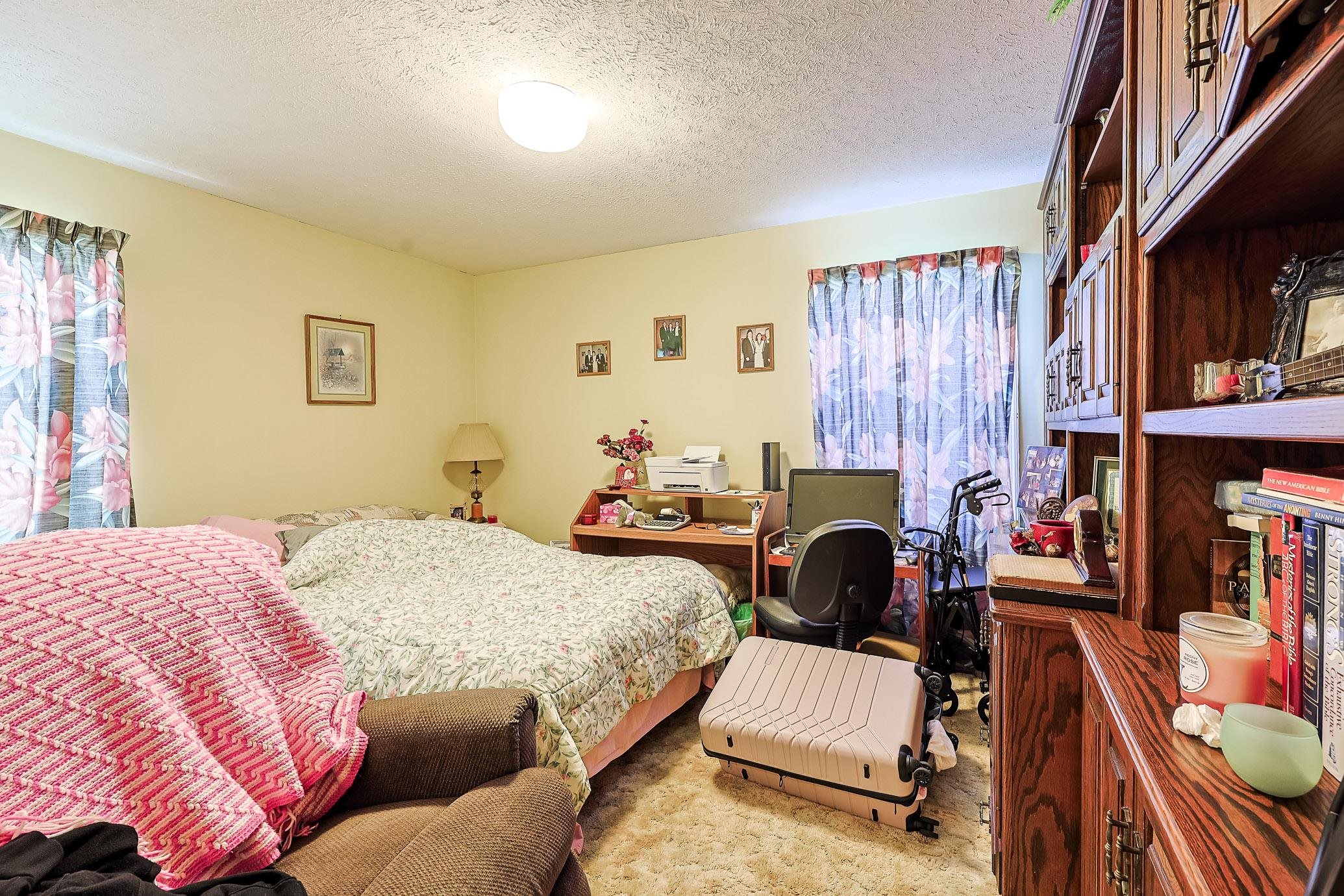 1624 Deer Park Ln. Property Photo 24