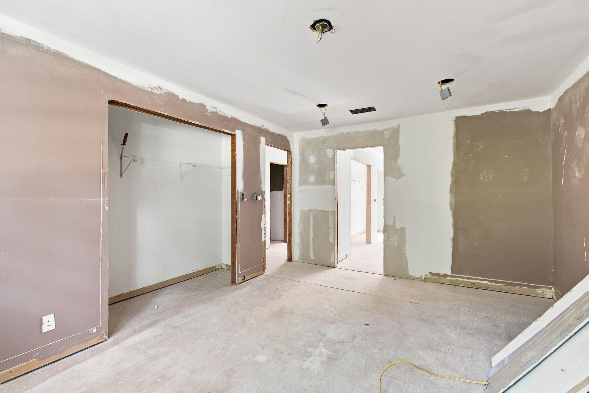 462 Lakeshore Dr. Property Photo 23