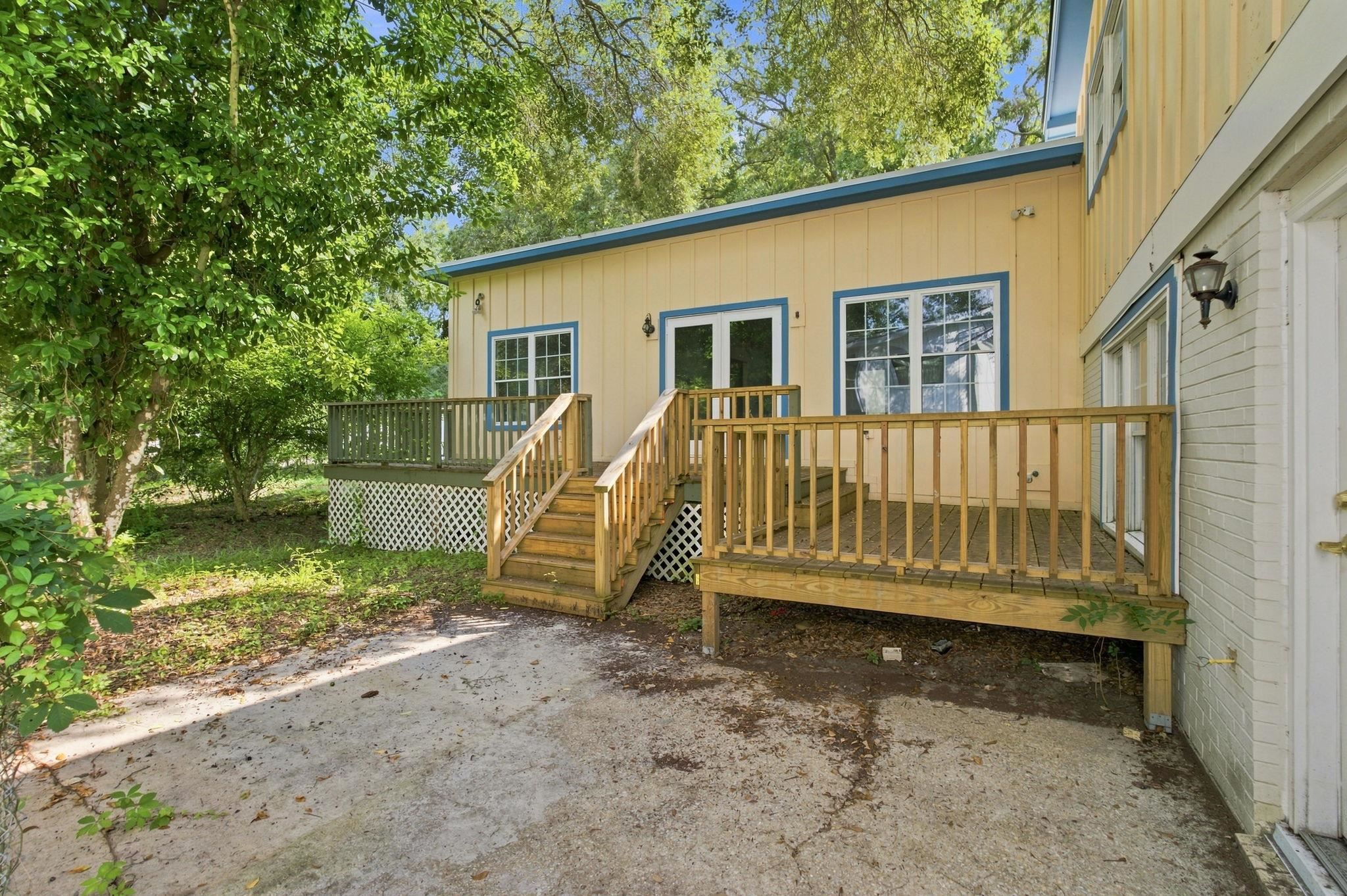 462 Lakeshore Dr. Property Photo 31