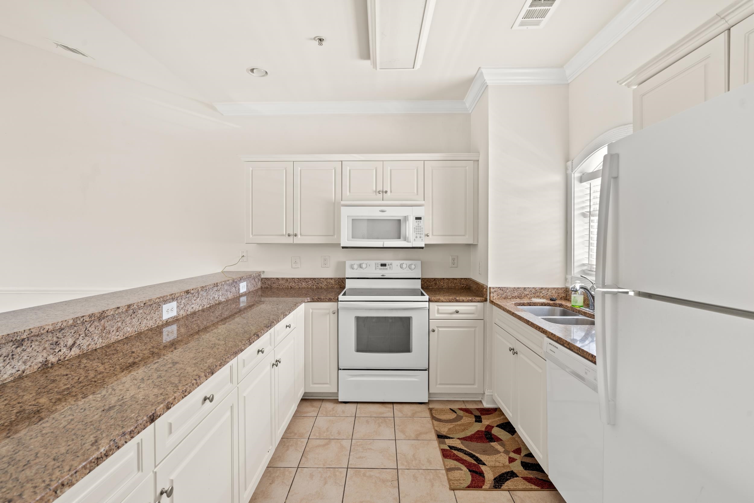 110 South Shore Blvd. Property Photo 6