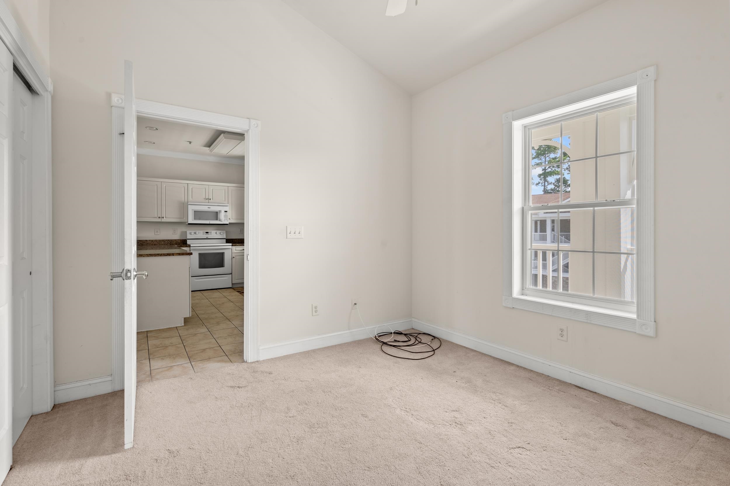 110 South Shore Blvd. Property Photo 17