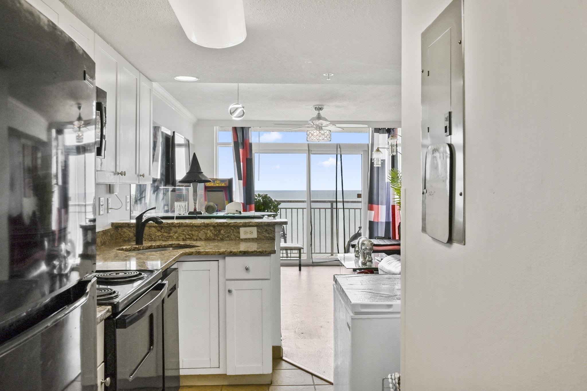 2201 S Ocean Blvd. Property Photo 5