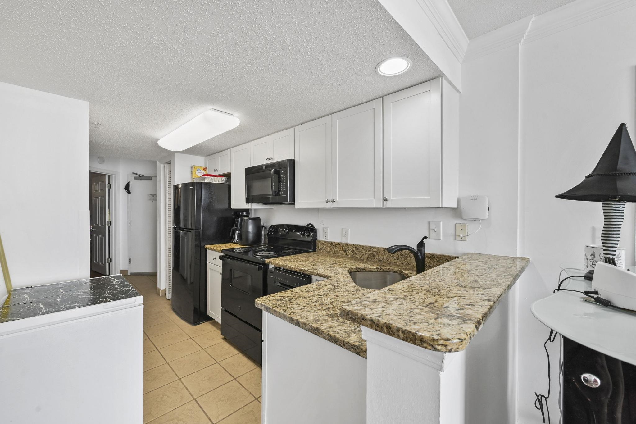2201 S Ocean Blvd. Property Photo 6