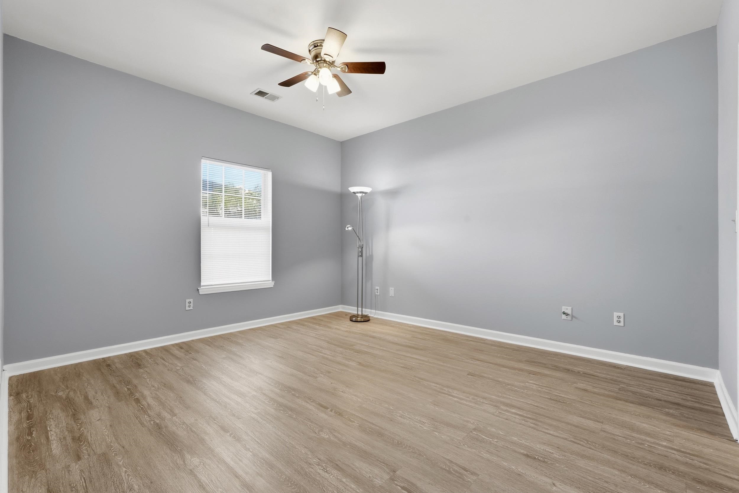 3951 Gladiola Ct. Property Photo 13