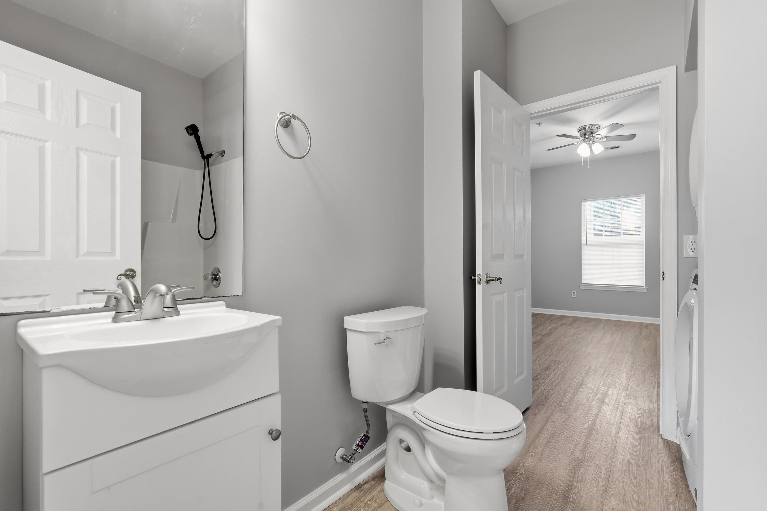 3951 Gladiola Ct. Property Photo 15