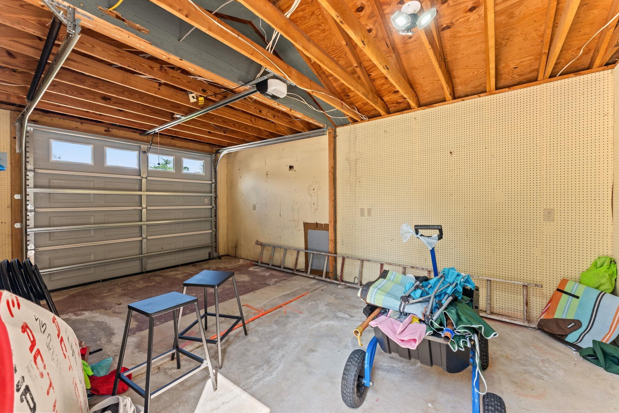 1314 Holly Dr. Property Photo 35