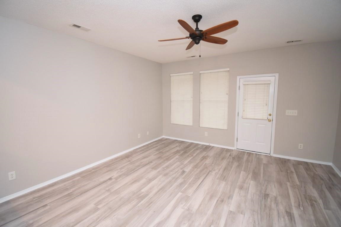 306 Kiskadee Loop Property Photo 7