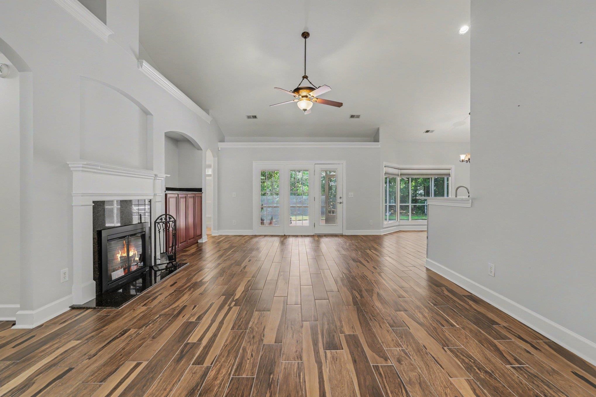 801 Abalone Ct. Property Photo 4