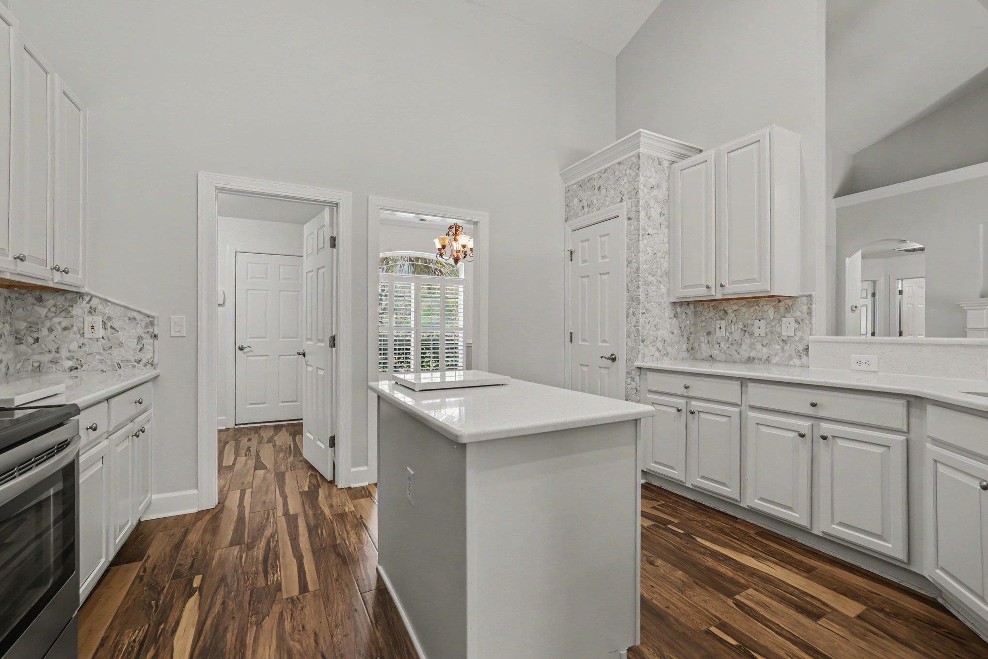 801 Abalone Ct. Property Photo 8