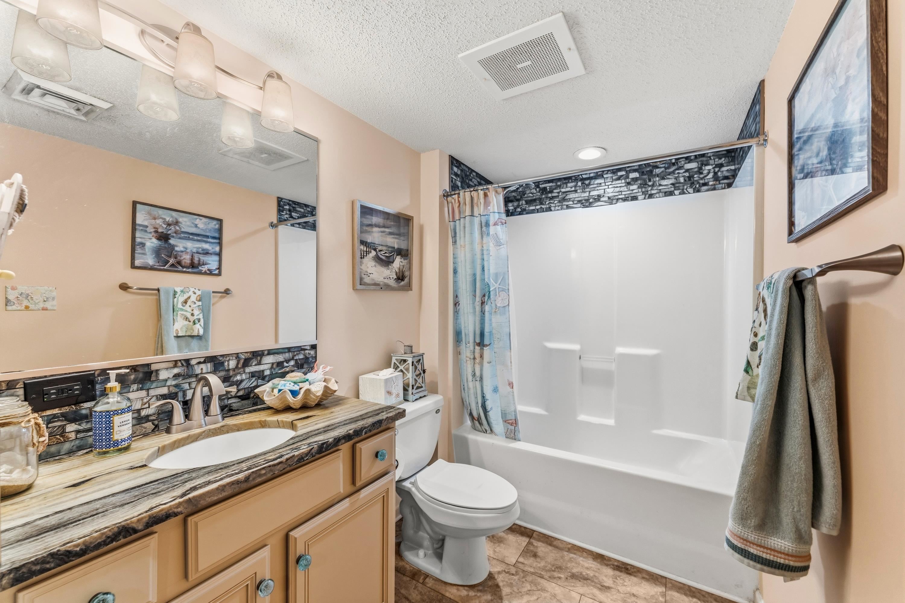 1625 S Ocean Blvd. Property Photo 21