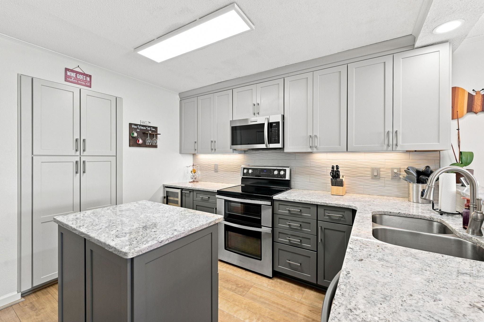 4701 S Ocean Blvd. Property Photo 8