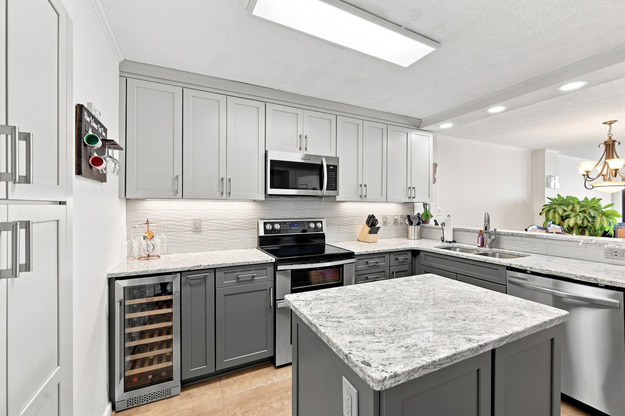 4701 S Ocean Blvd. Property Photo 10