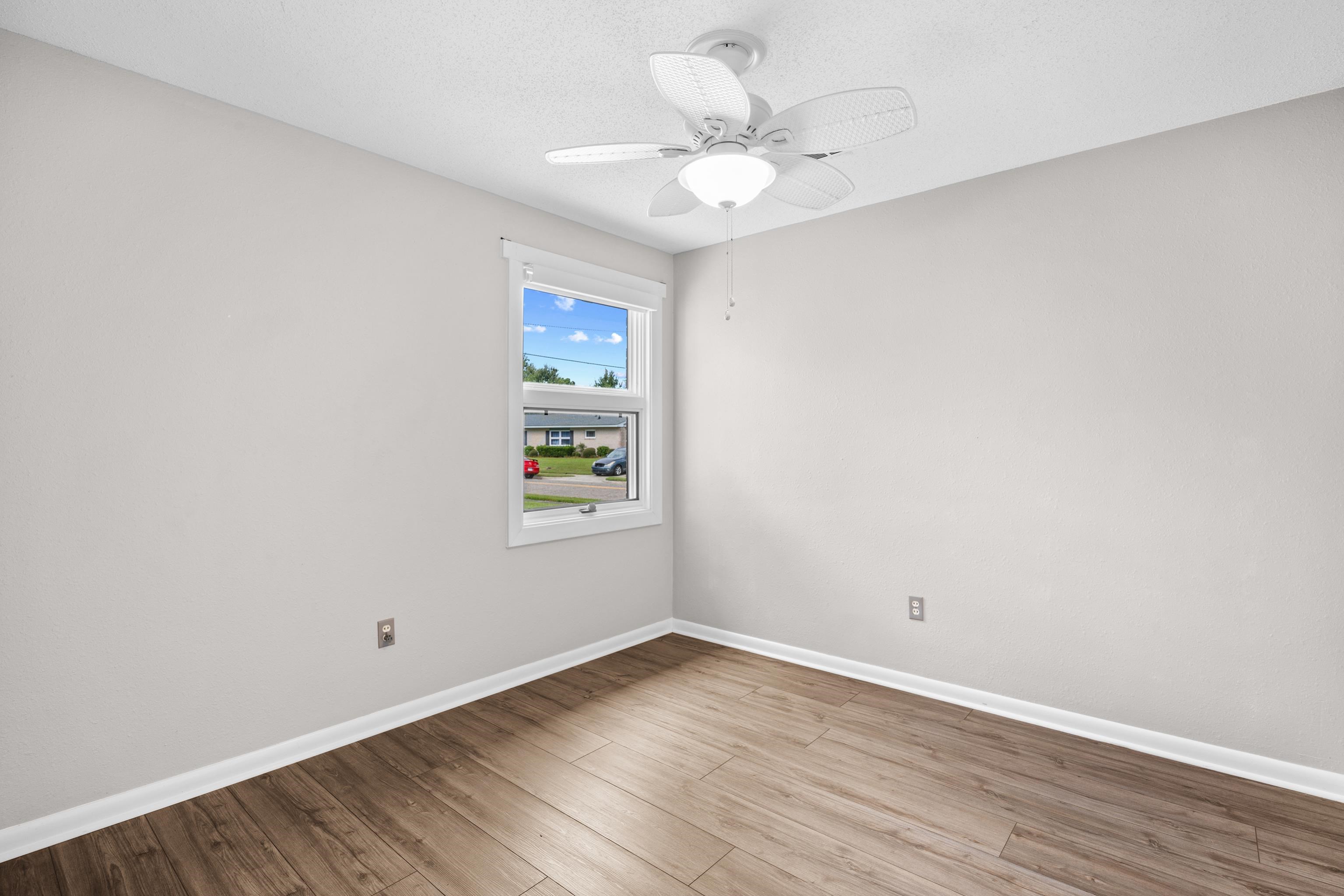 550 Quince Ave. Property Photo 22