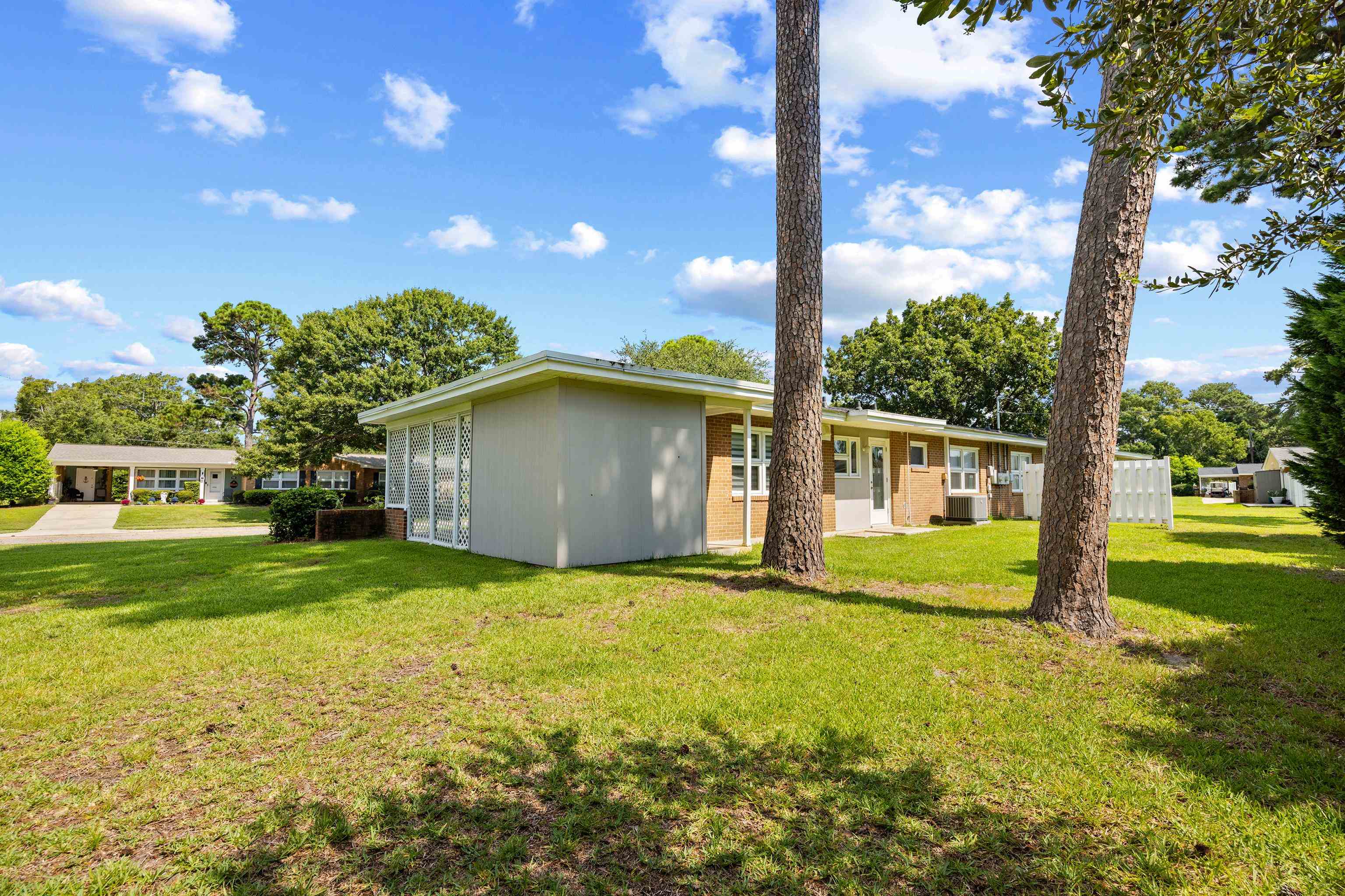 550 Quince Ave. Property Photo 32