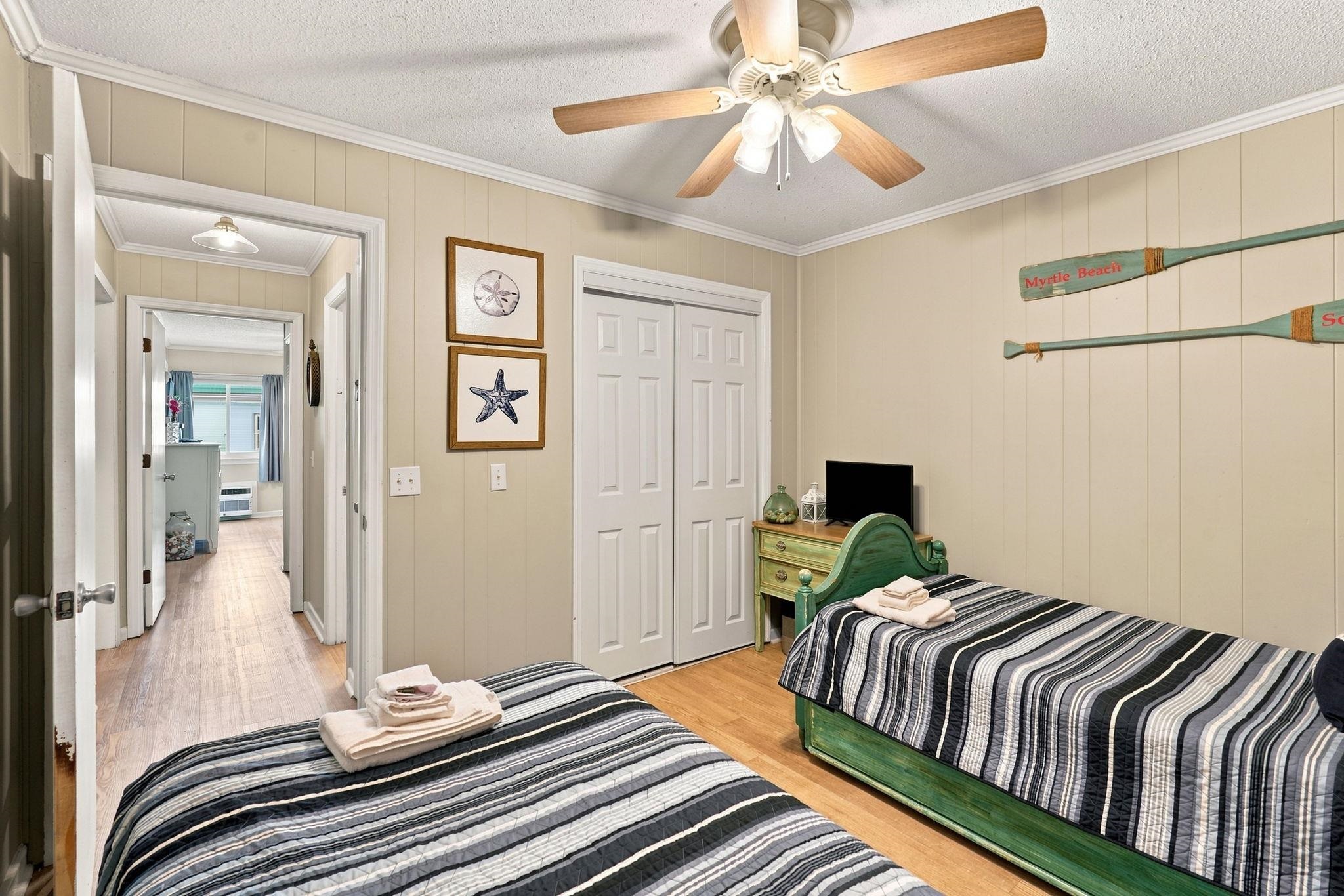 9520 Shore Dr. Property Photo 16