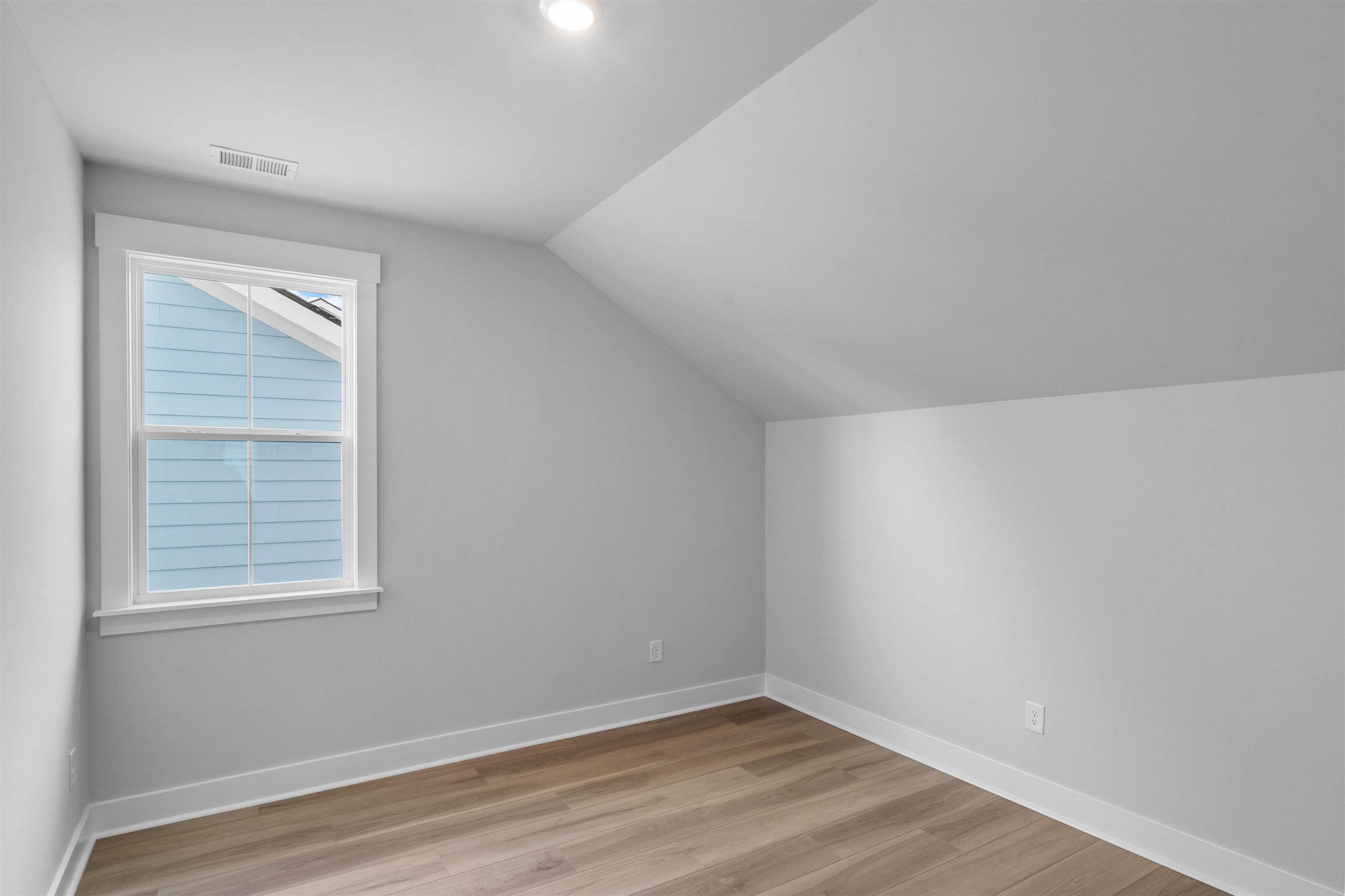 243 Atlantic Breeze St. Property Photo 12