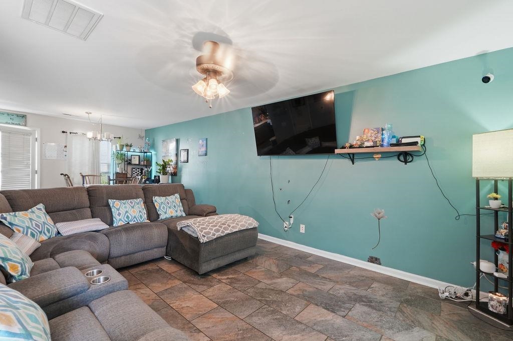 631 Trap Shooter Circle Property Photo 3