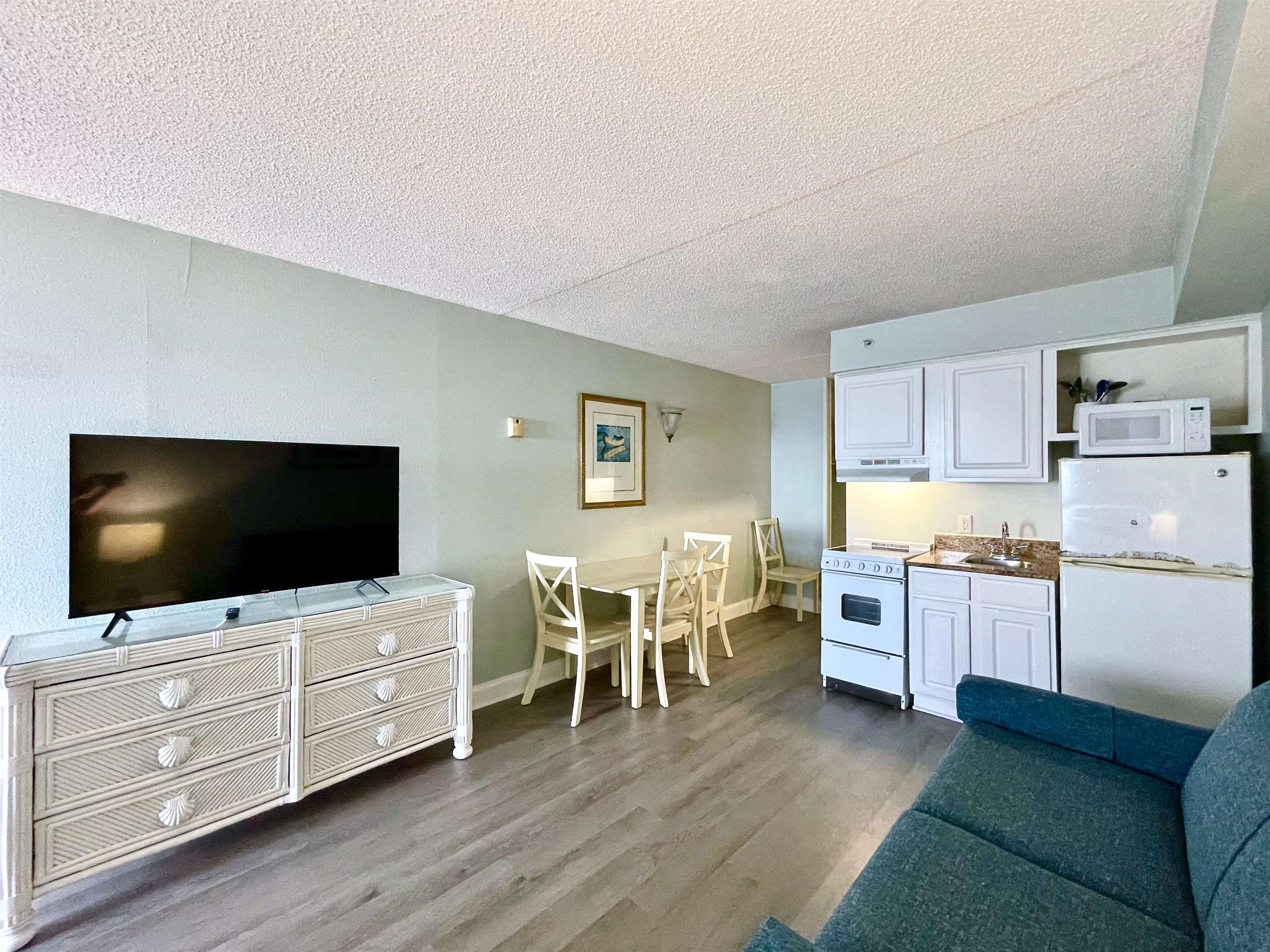 1207 S Ocean Blvd. Property Photo 5