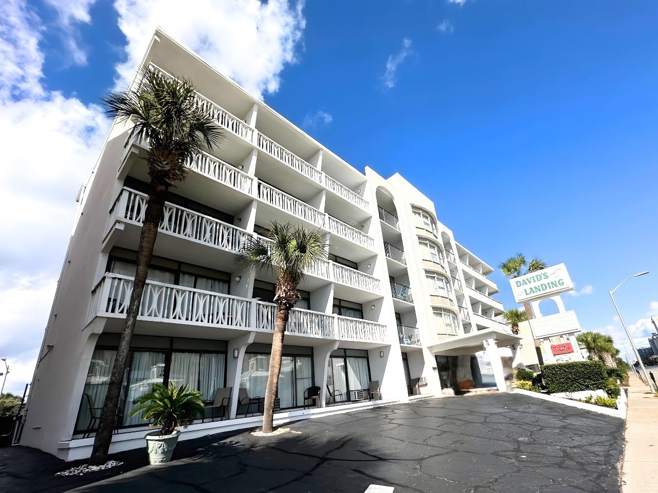 2708 S Ocean Blvd. Property Photo 2