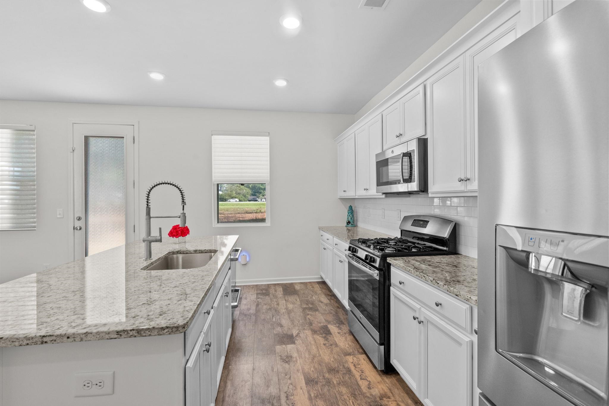 4714 Cloisters Ln. Property Photo 32