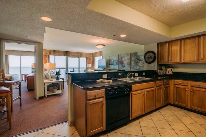 504 N Ocean Blvd. Property Photo 6