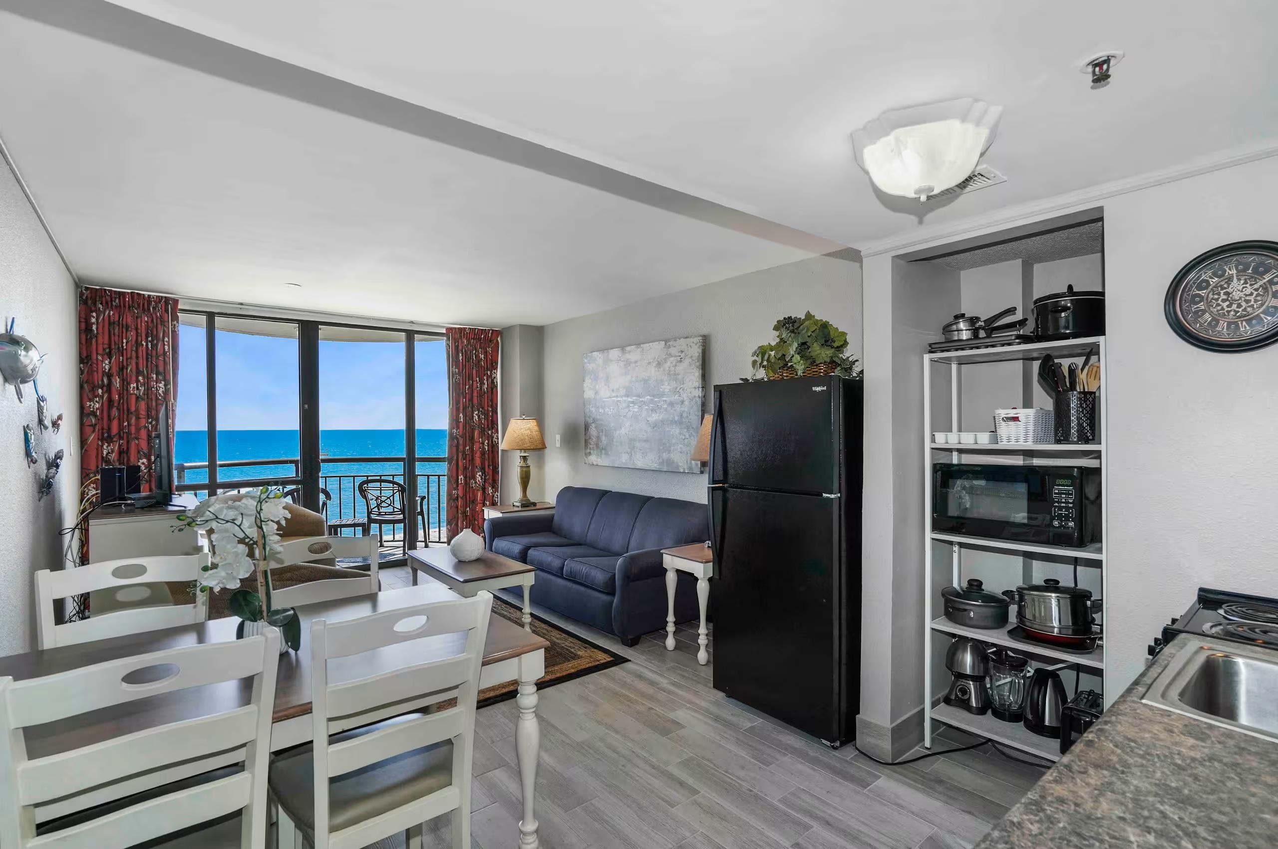 2310 N Ocean Blvd. Property Photo 8