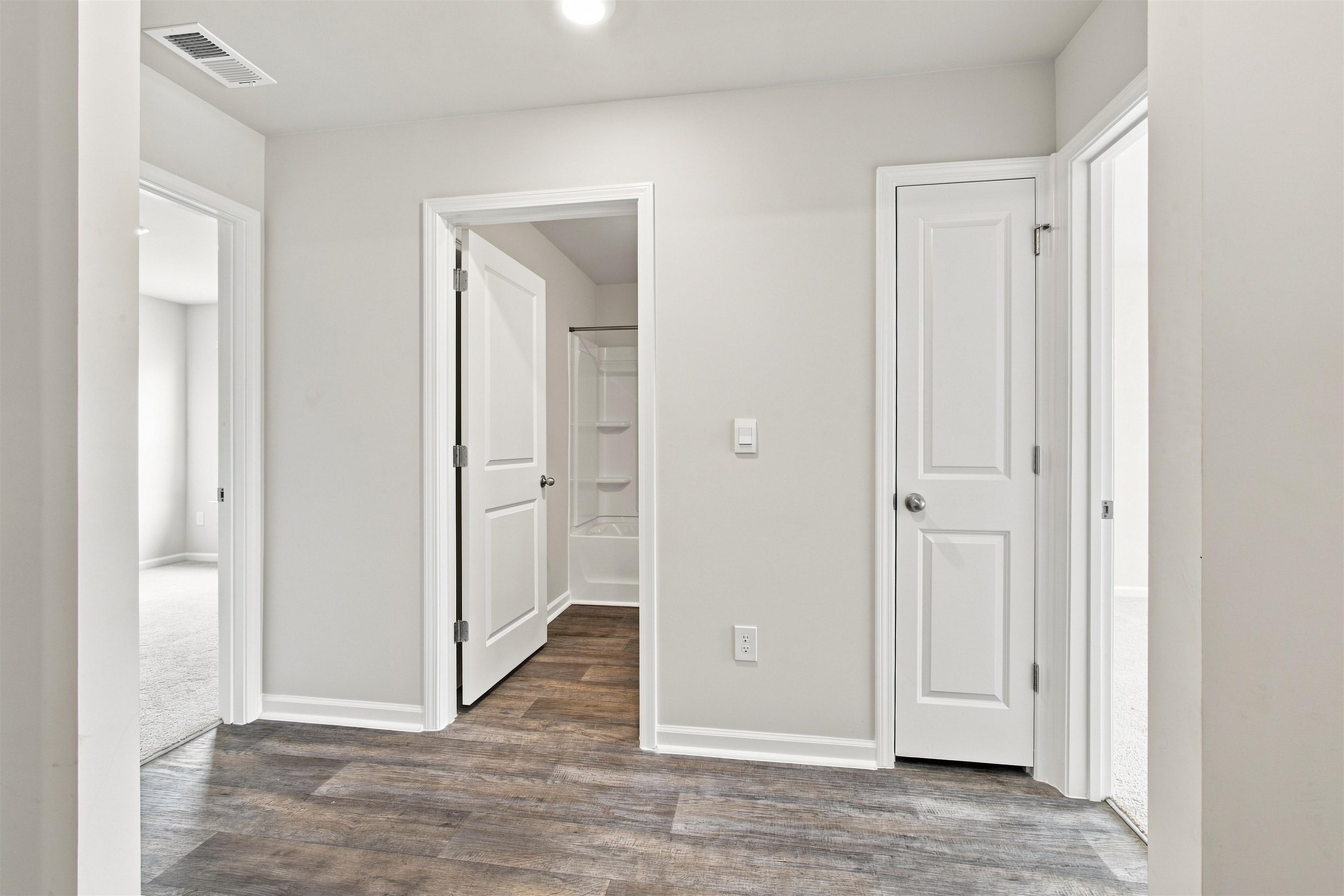 208 Jeff Waters Circle Property Photo 13
