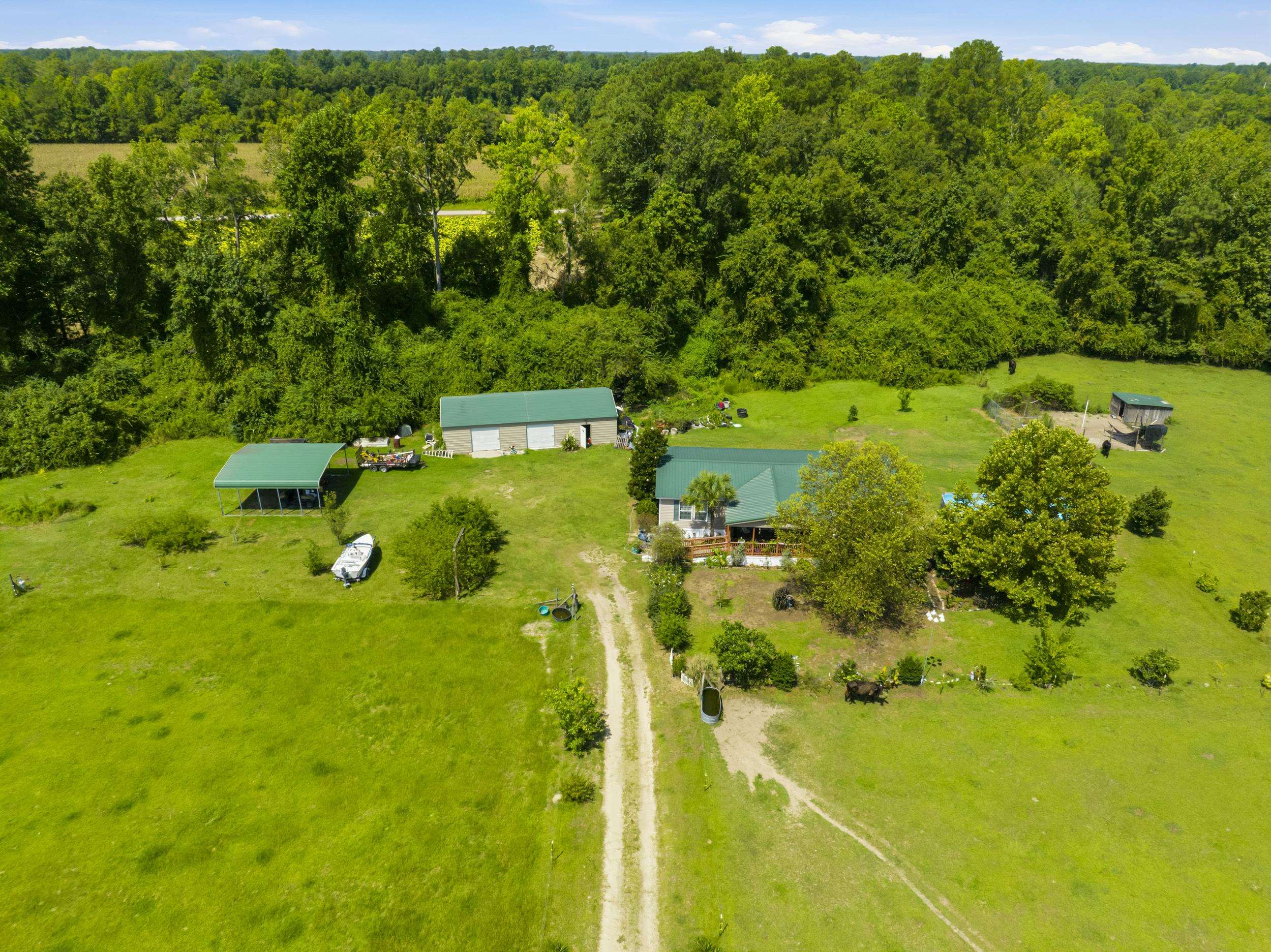 6400 Black Creek Rd. Property Photo 13