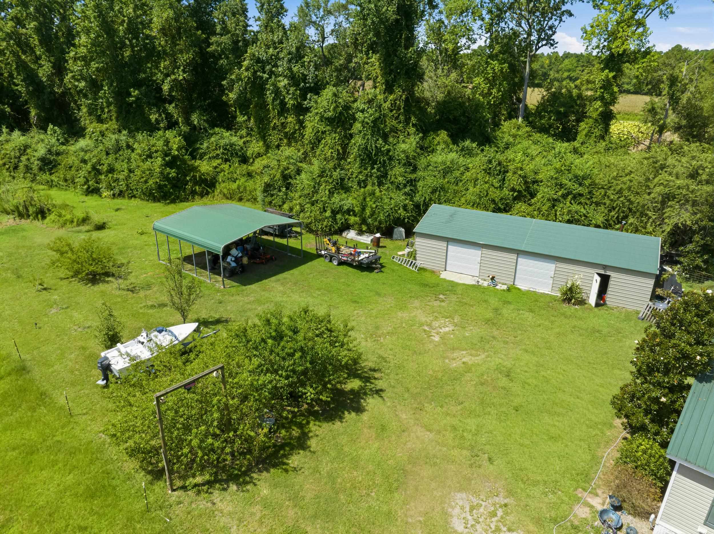 6400 Black Creek Rd. Property Photo 14