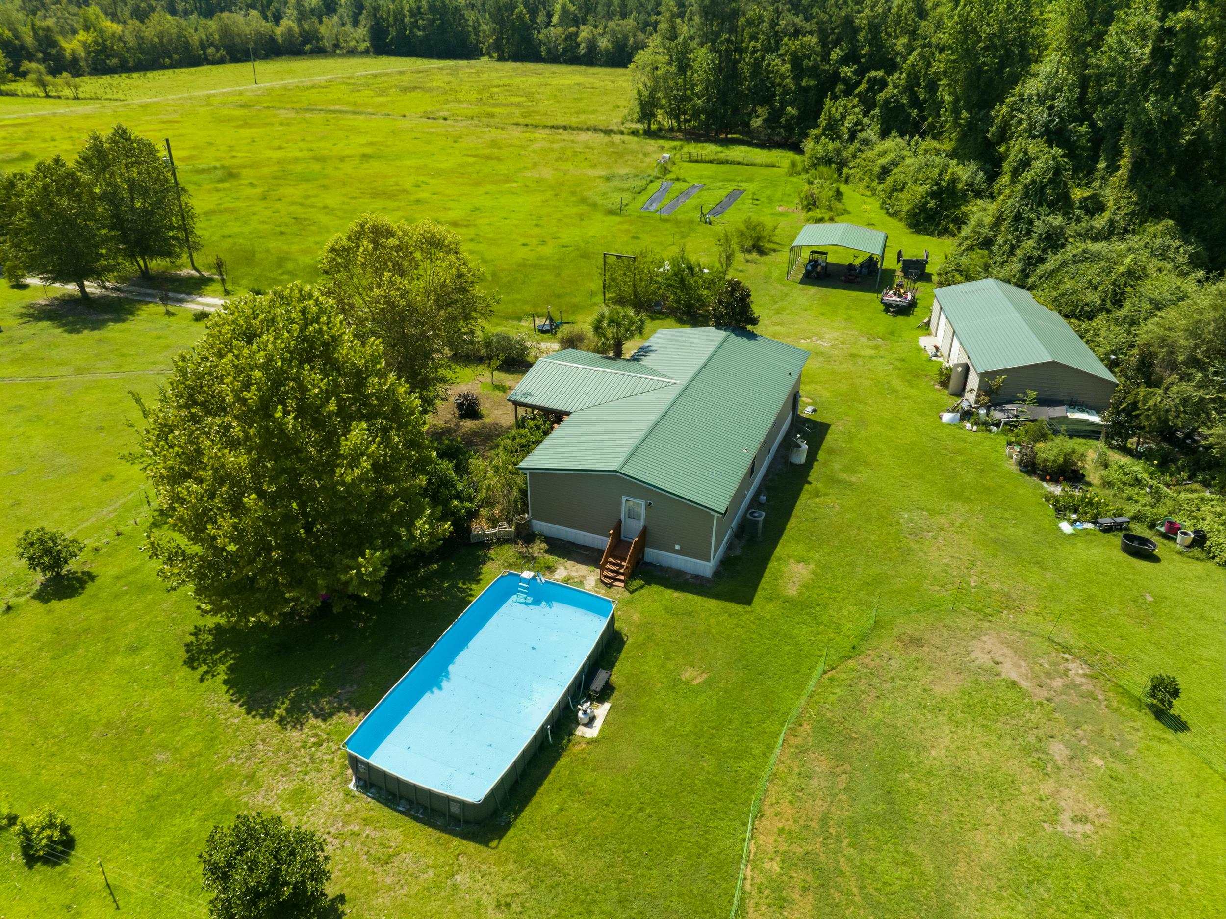 6400 Black Creek Rd. Property Photo 17