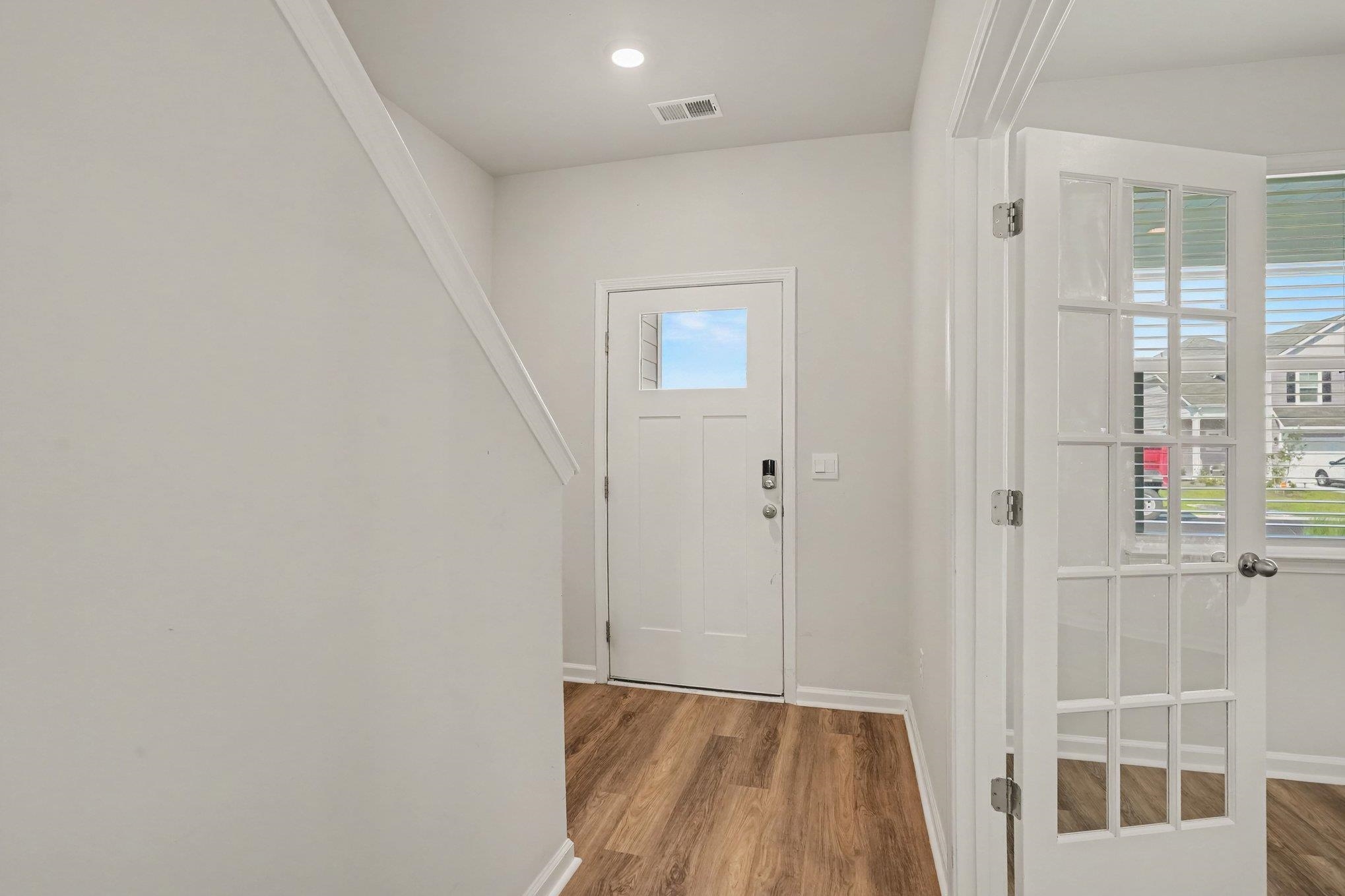 5130 Yellowstone Dr. Property Photo 5