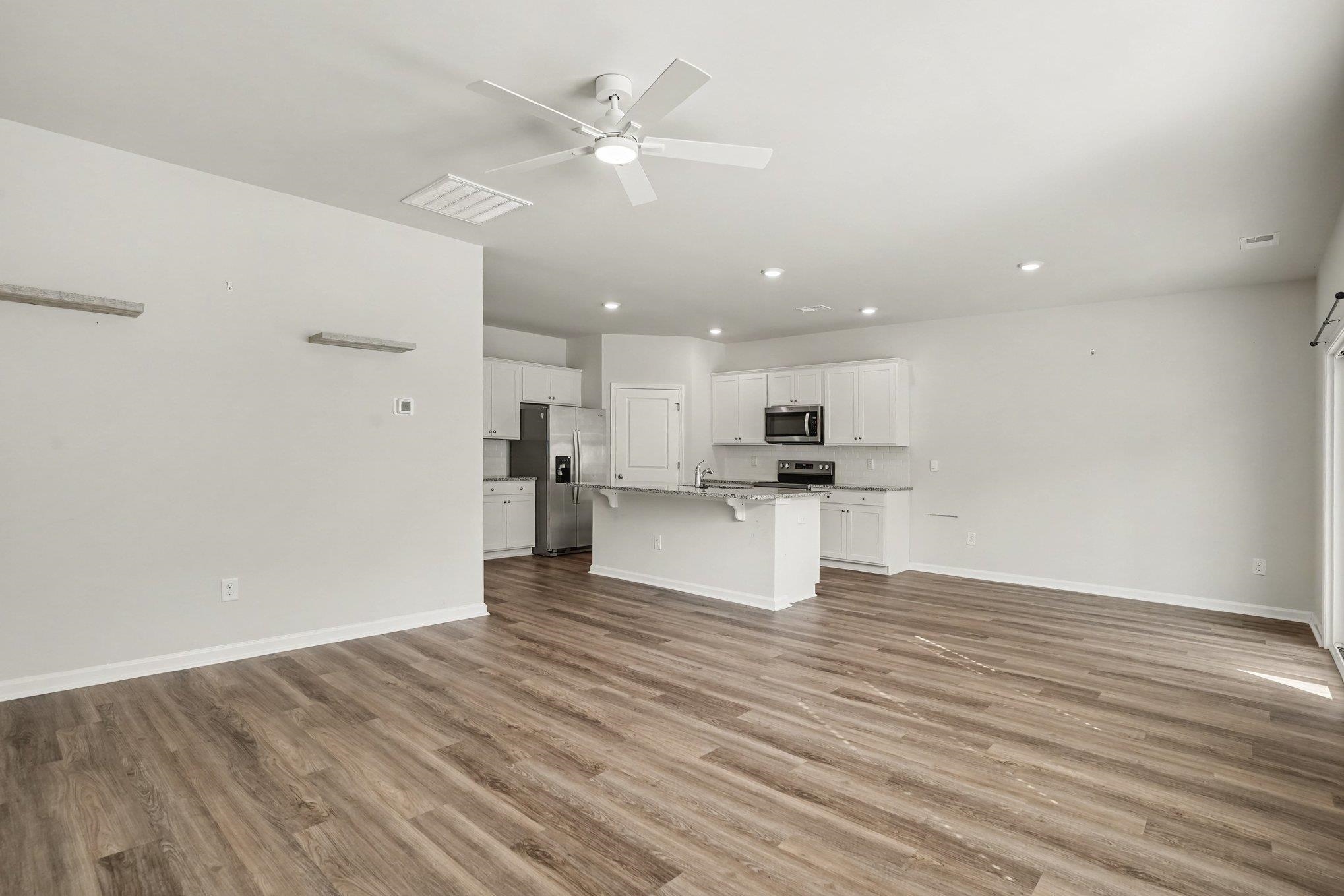 5130 Yellowstone Dr. Property Photo 8
