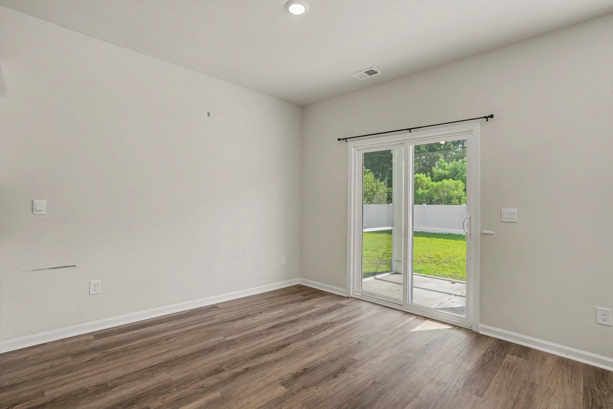 5130 Yellowstone Dr. Property Photo 10