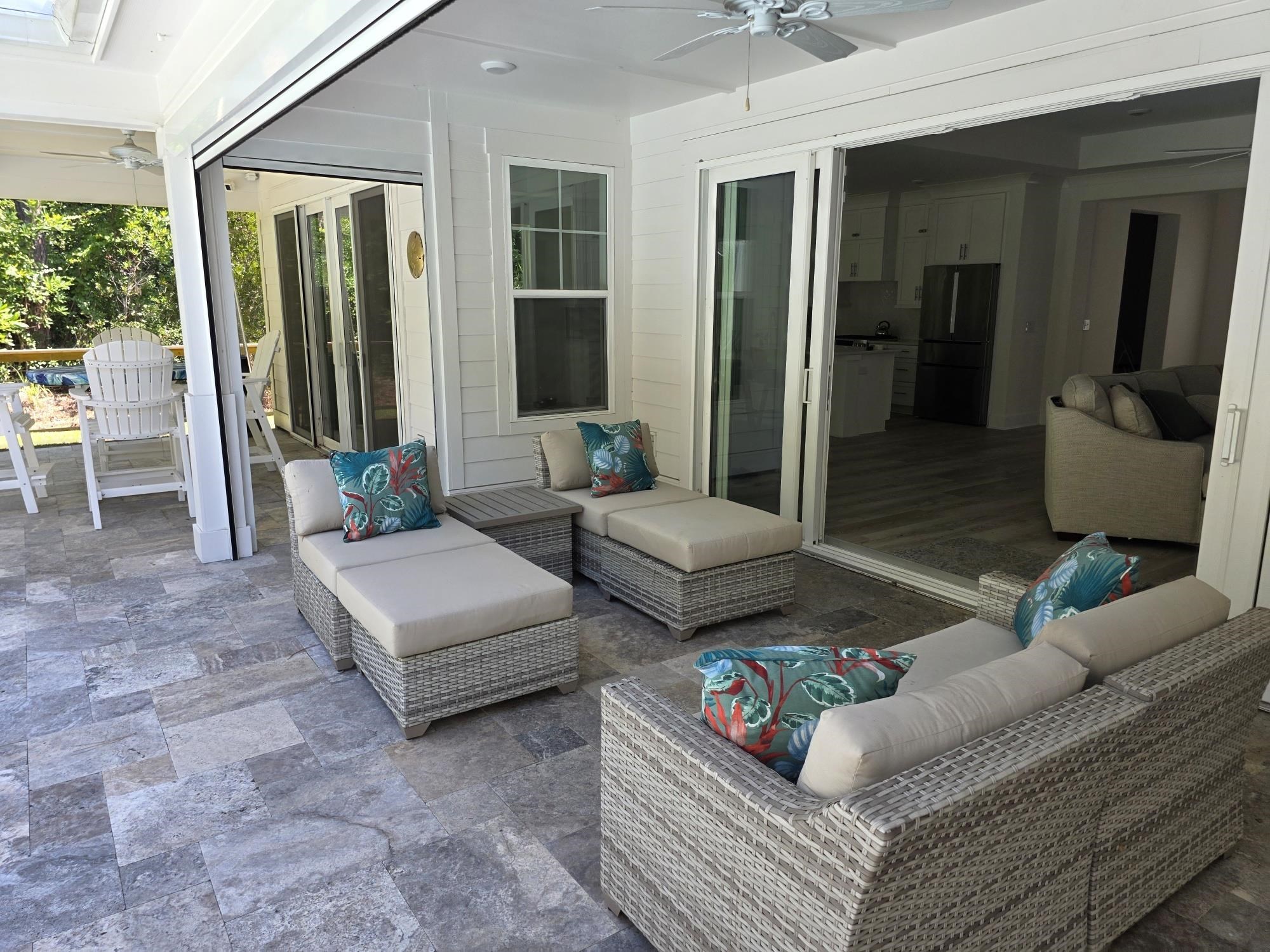 2016 Manor Parc Dr Property Photo 8