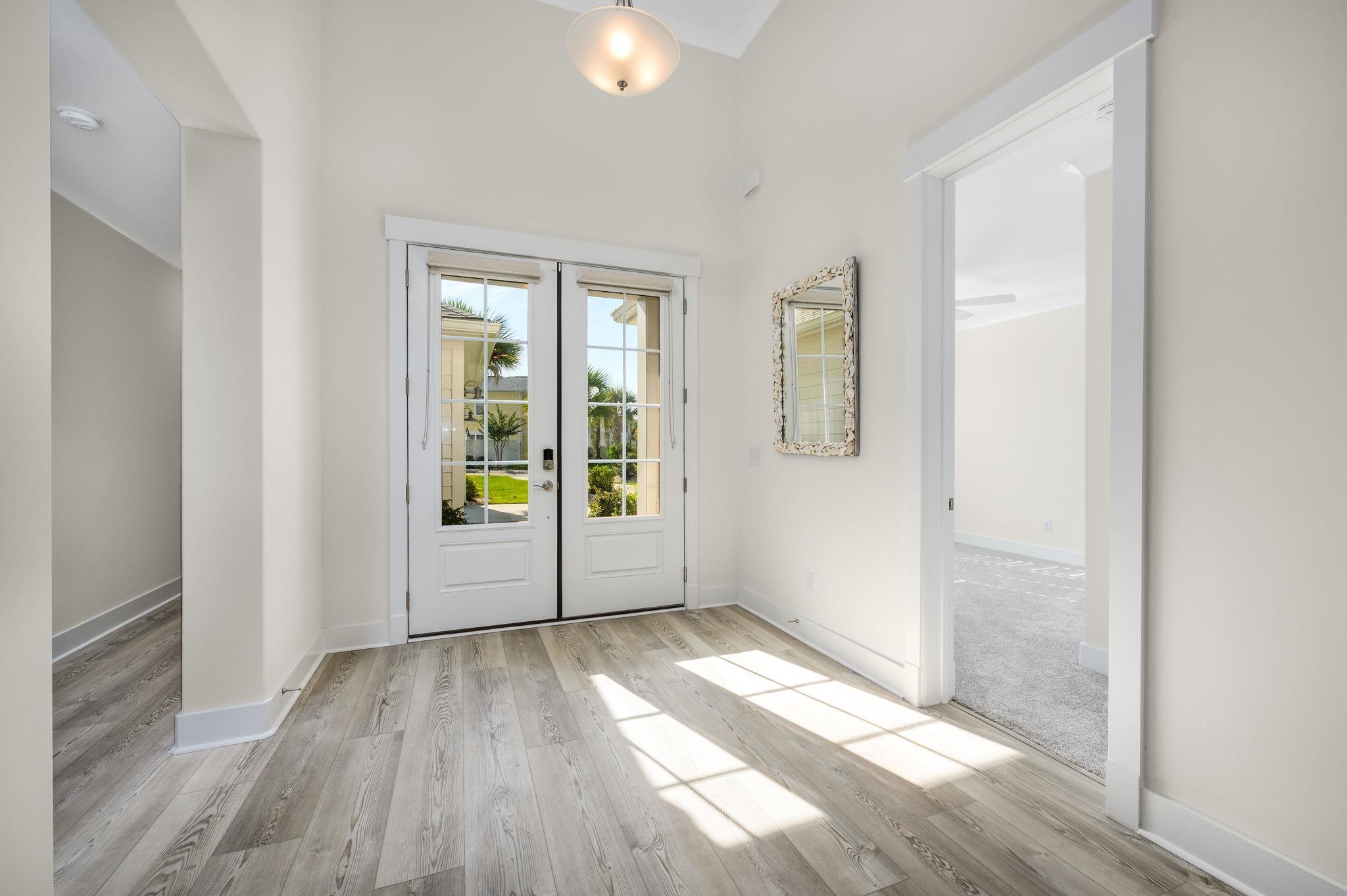 2016 Manor Parc Dr Property Photo 8