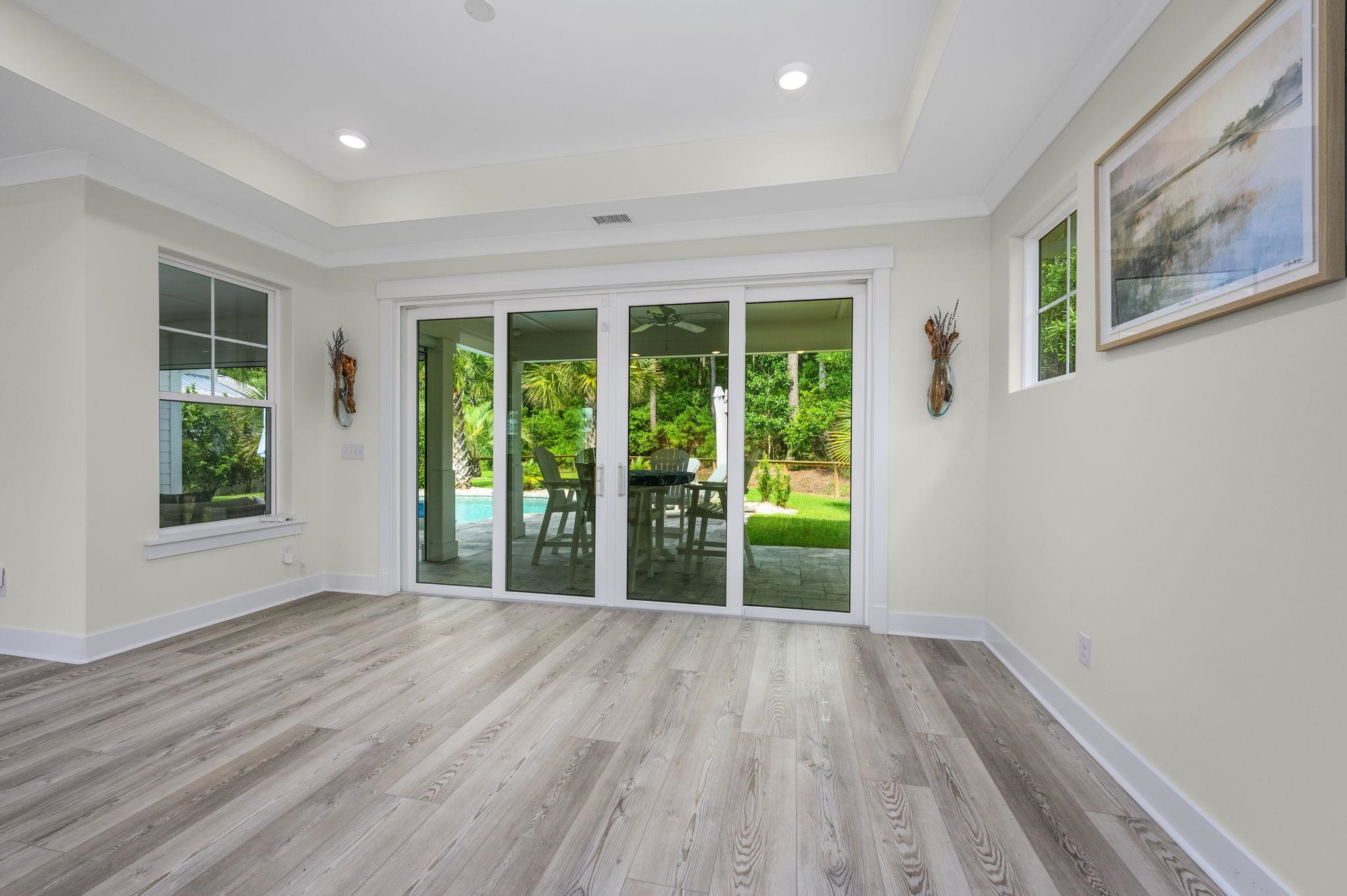 2016 Manor Parc Dr Property Photo 15