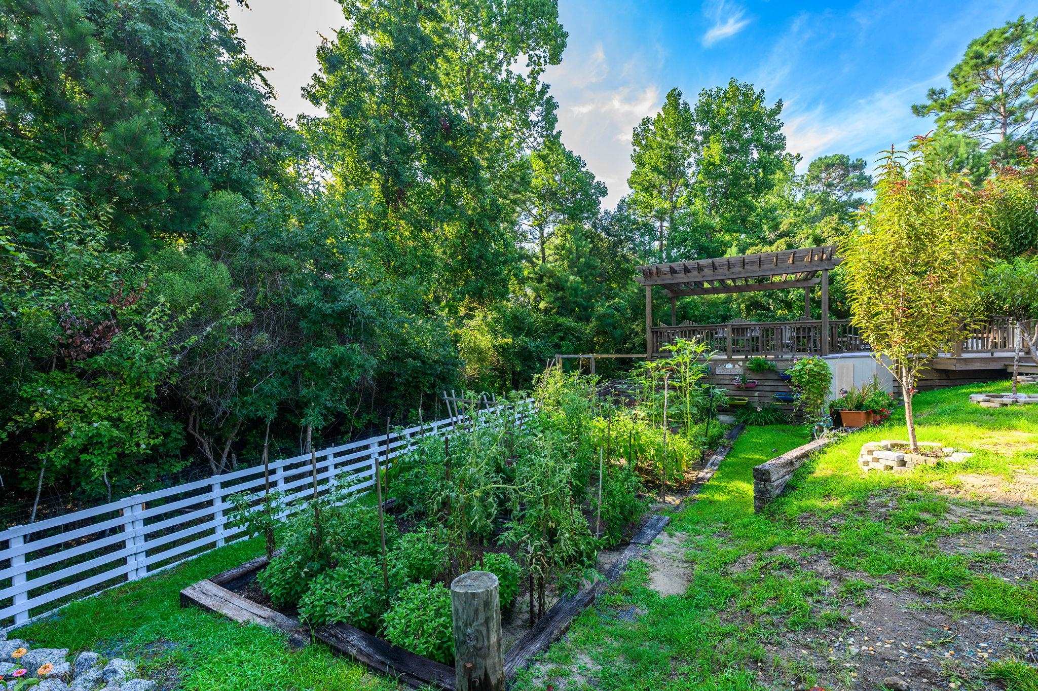 2016 Manor Parc Dr Property Photo 48