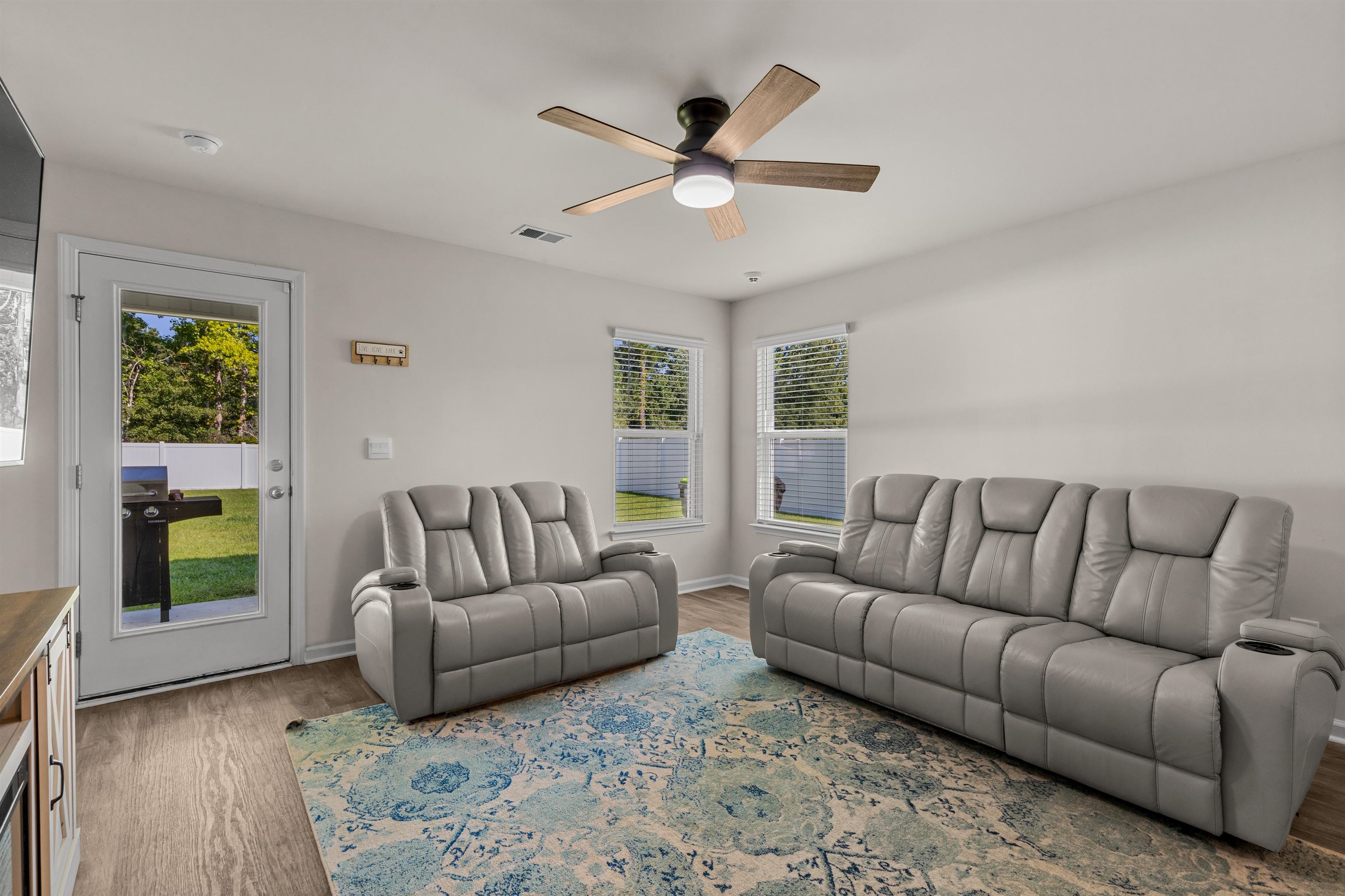 127 Brittmore Park Pl. Property Photo 8