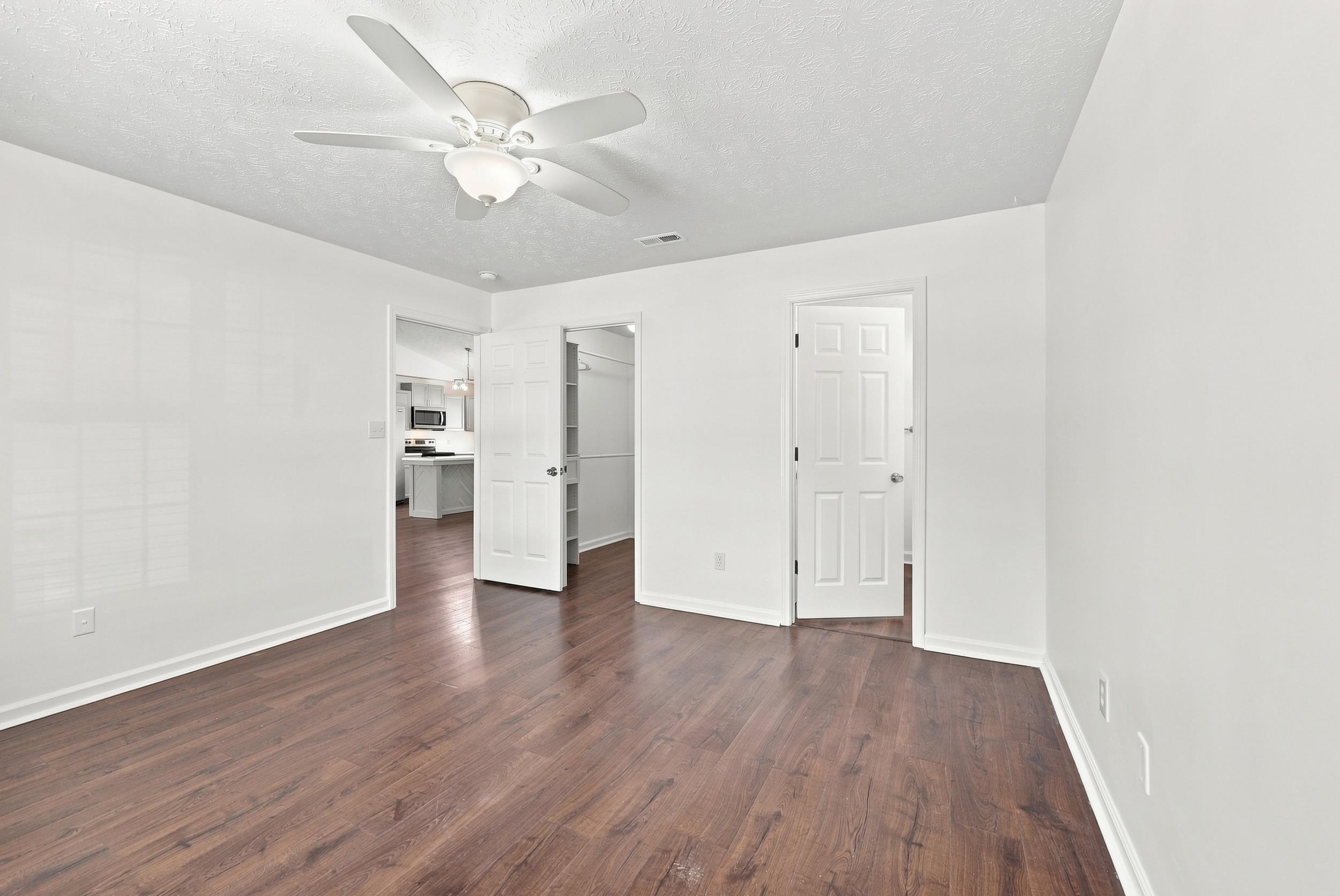 1057 Courtyard Dr. Property Photo 17