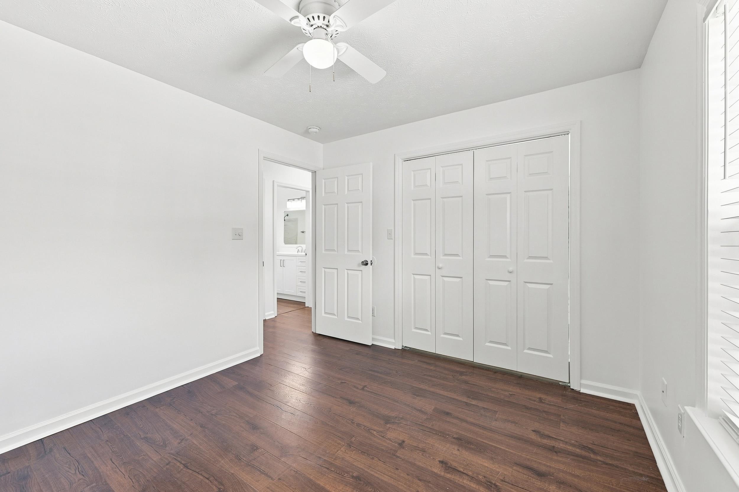 1057 Courtyard Dr. Property Photo 21