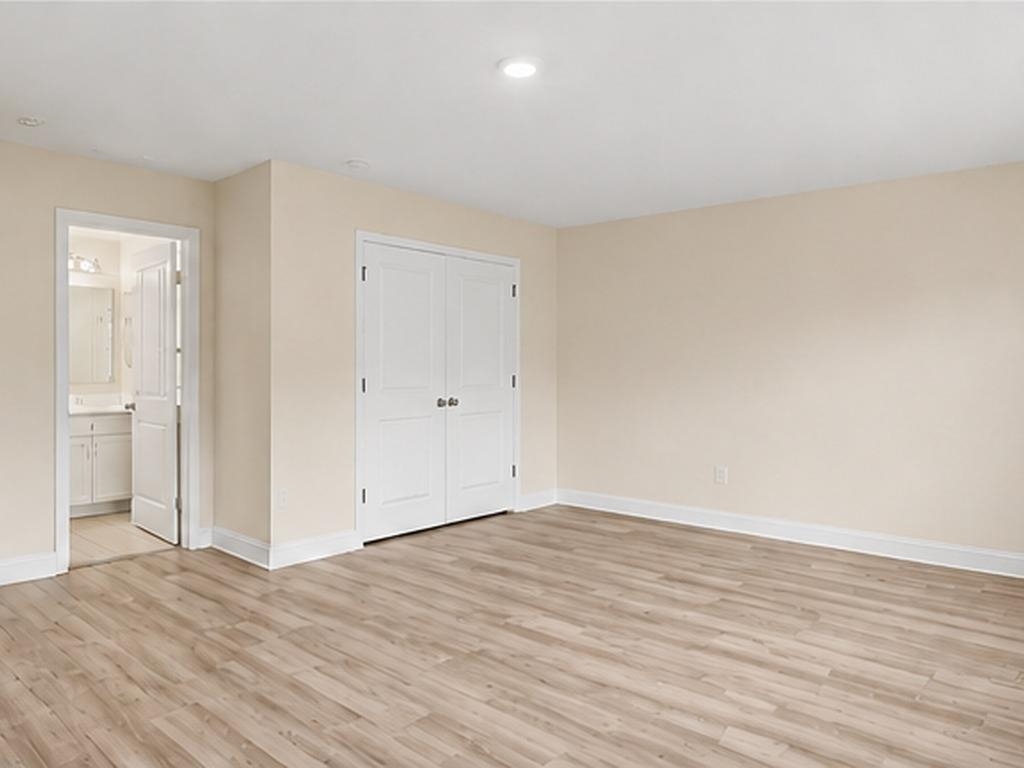 293 Calhoun Falls Dr. Property Photo 20
