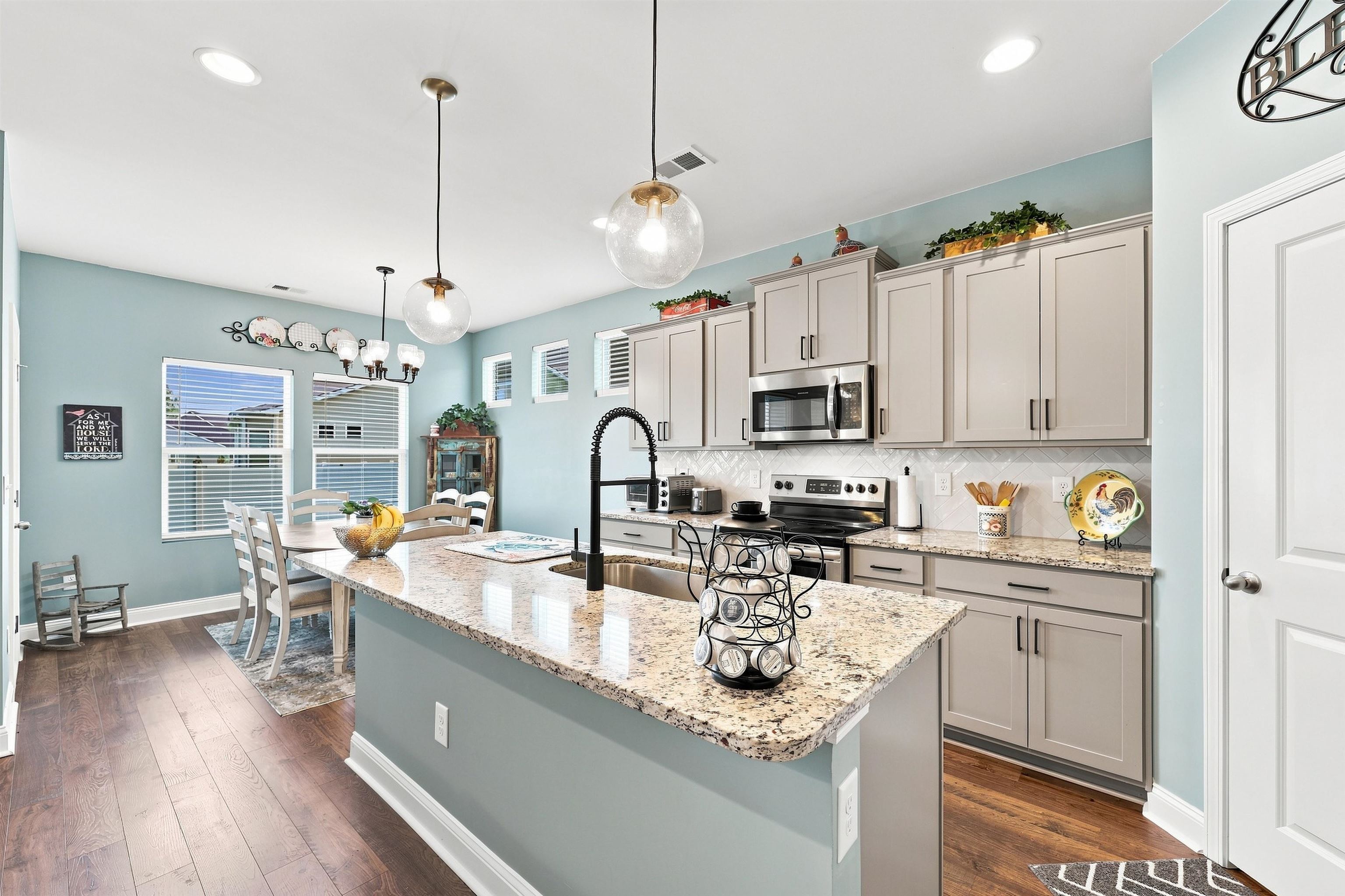618 Tullimore Ln. Property Photo 28