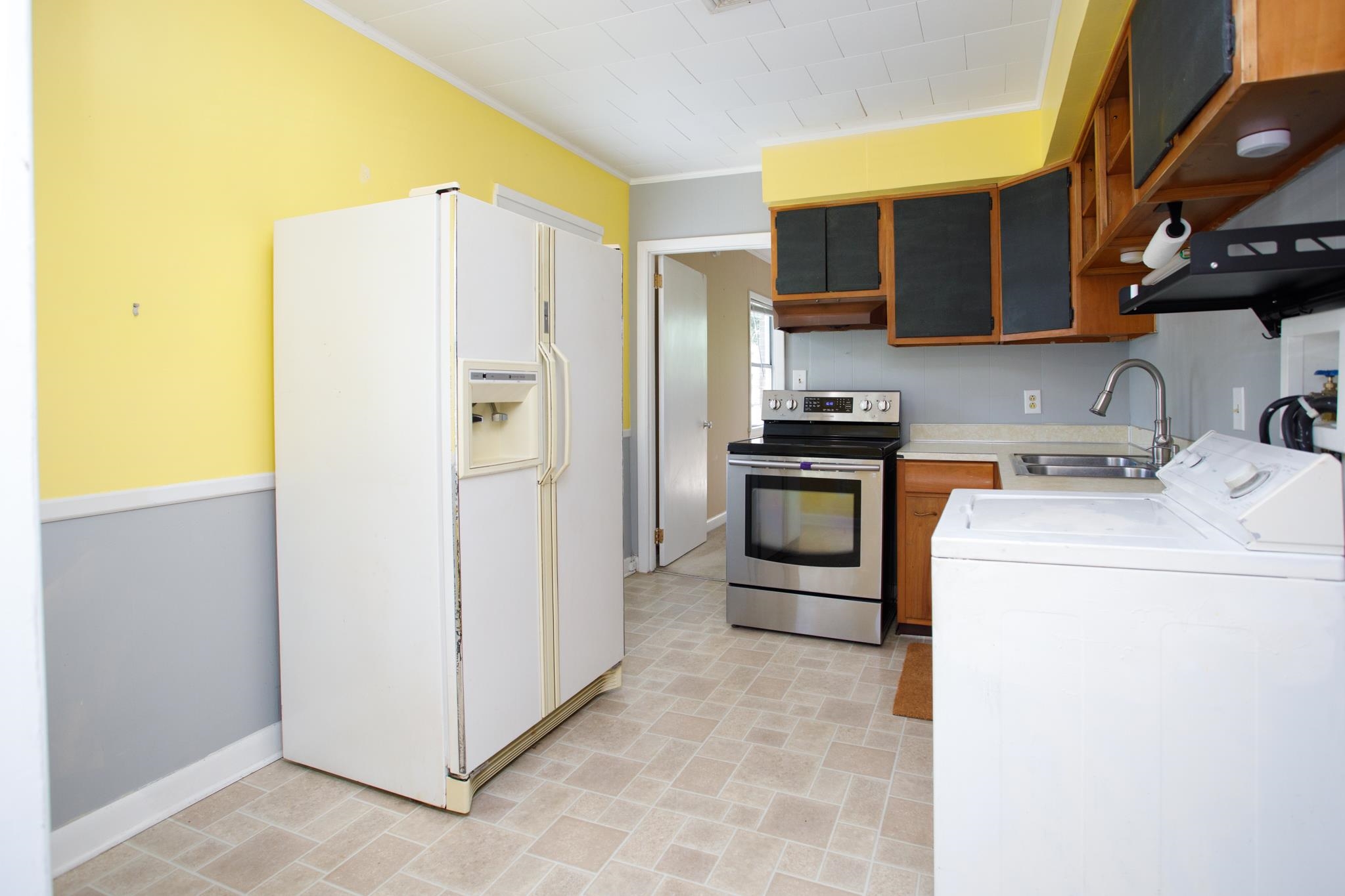 387 Beaty Ave. Property Photo 8