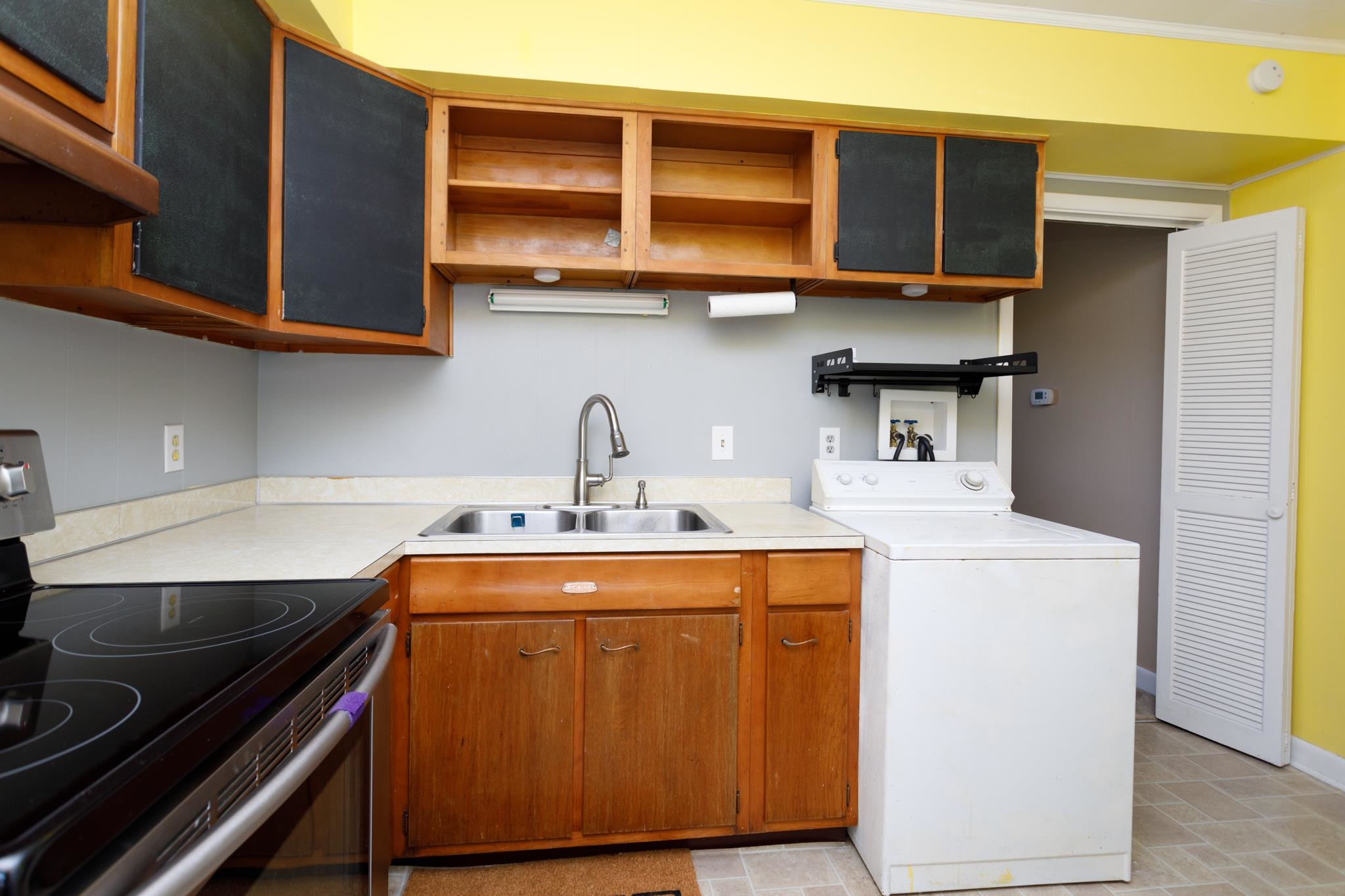 387 Beaty Ave. Property Photo 9