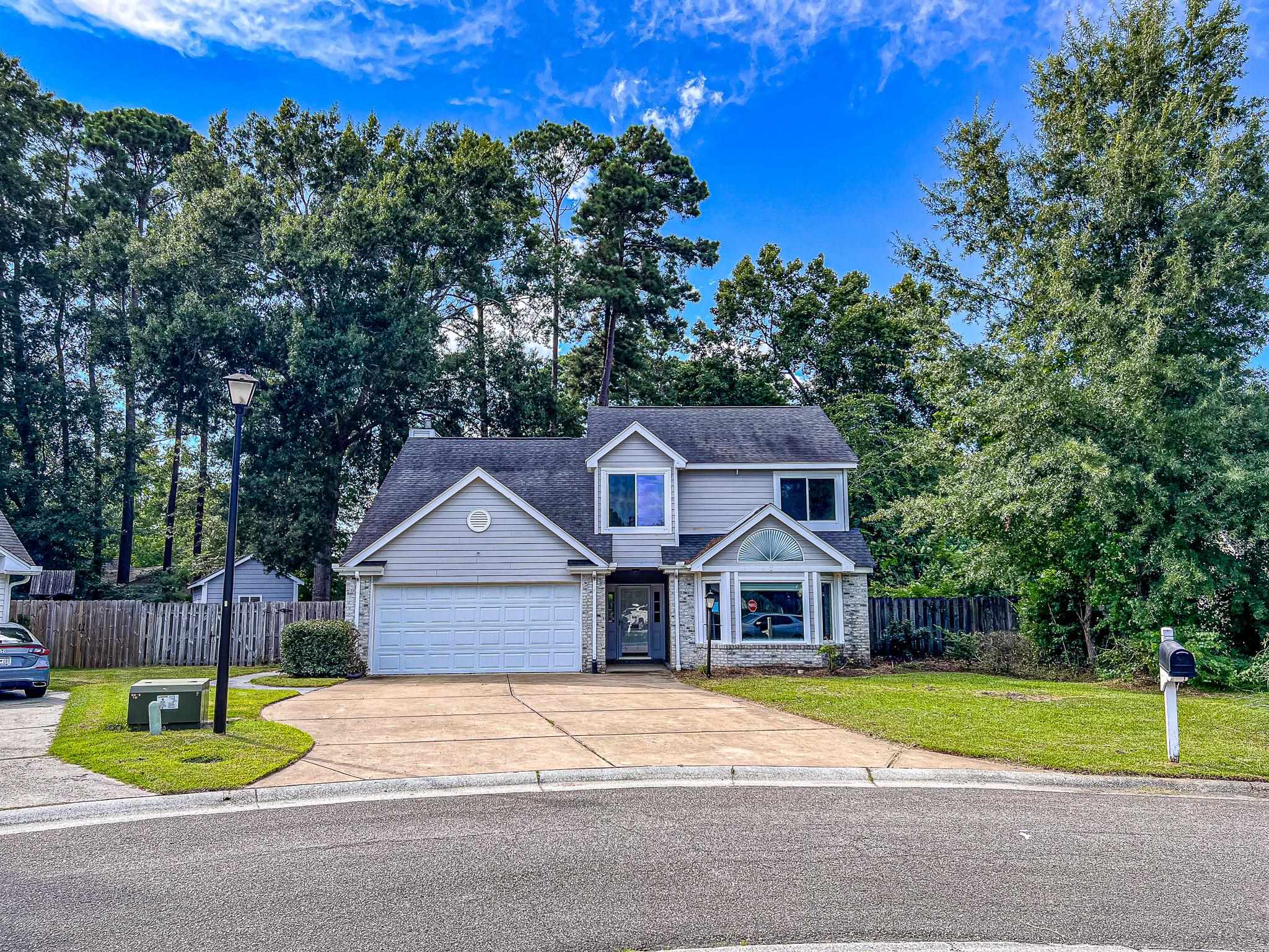 302 Scotts Mill Ct. Property Photo 1